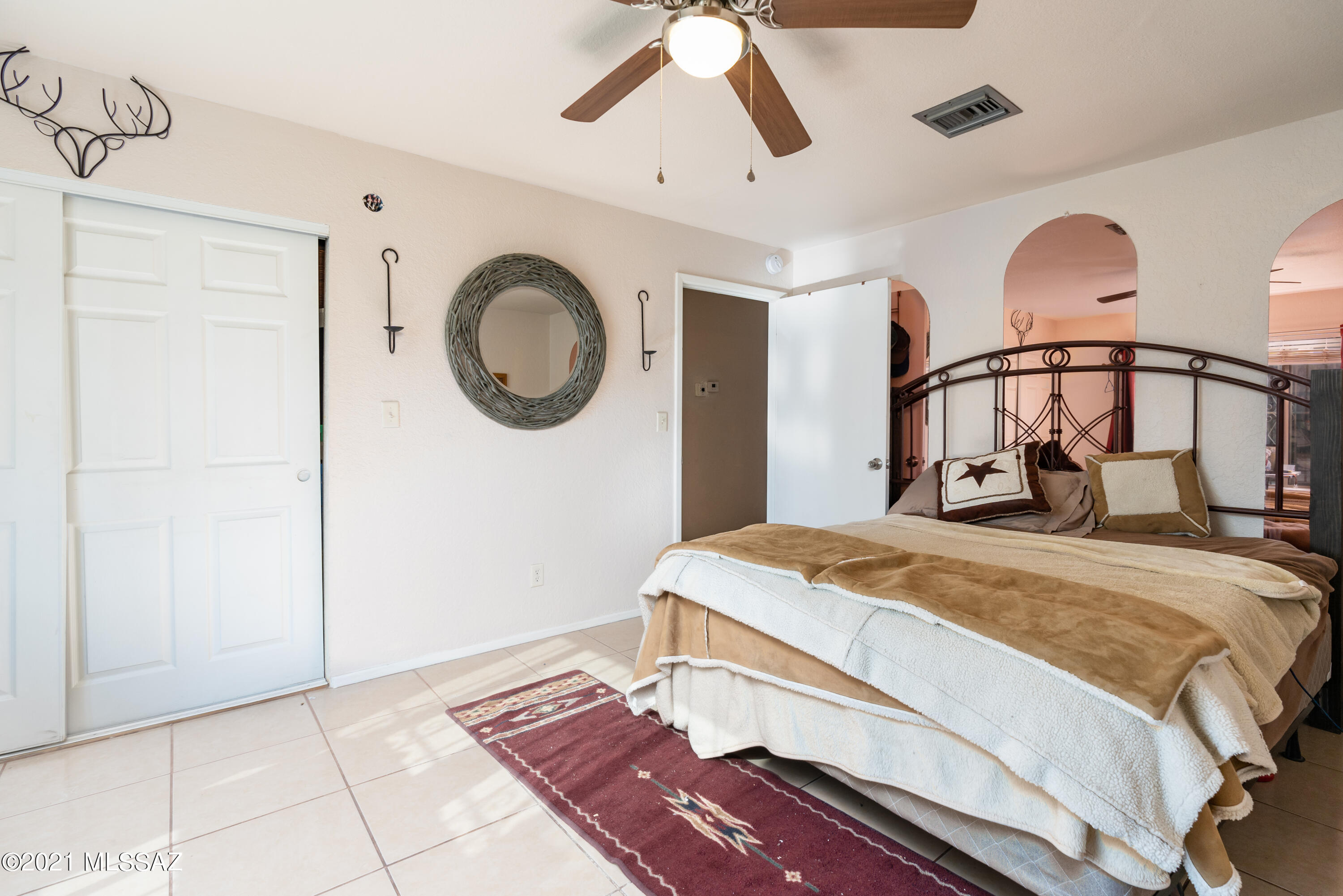 Mission West (1-370) - Residential