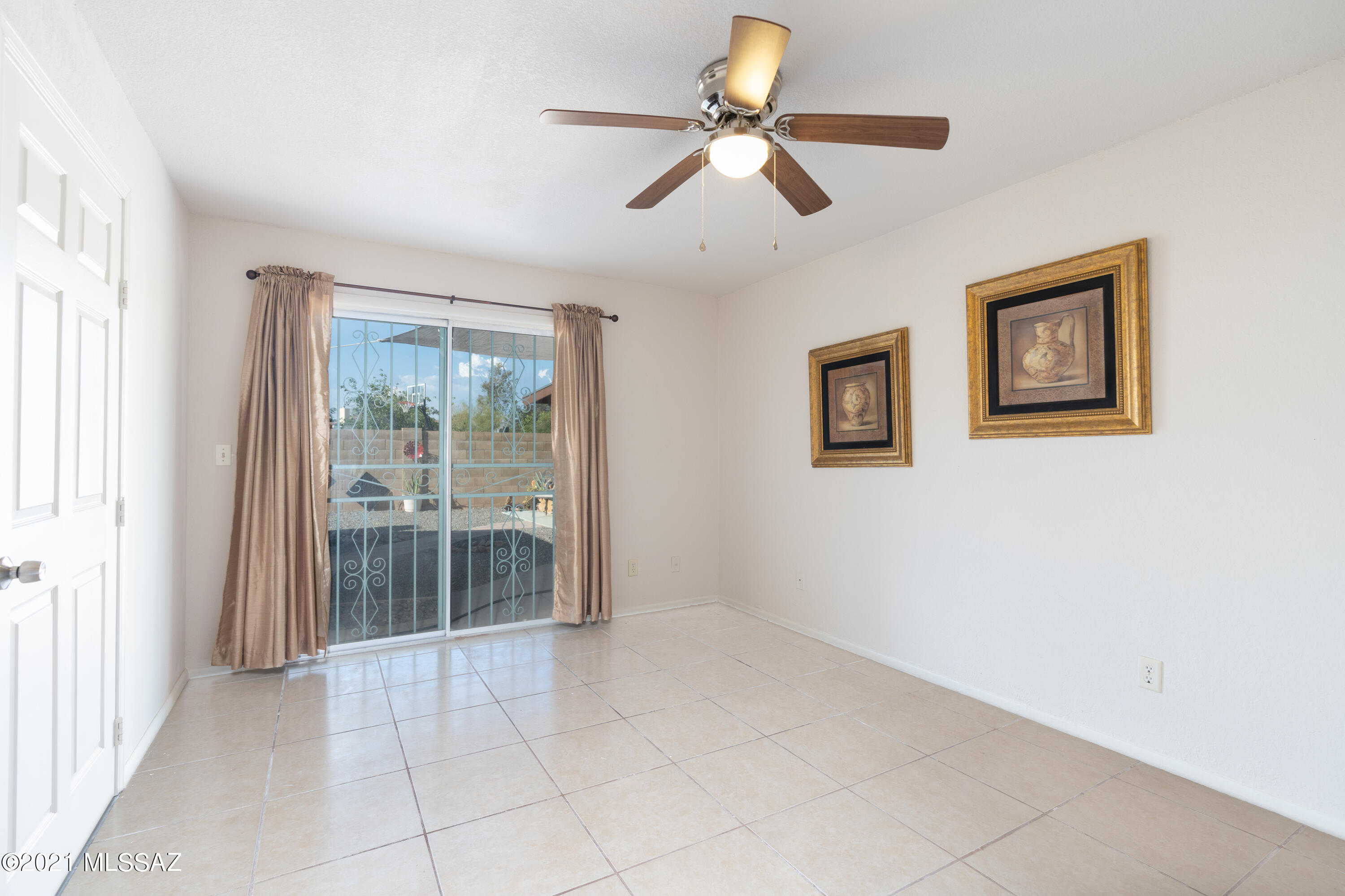 Mission West (1-370) - Residential