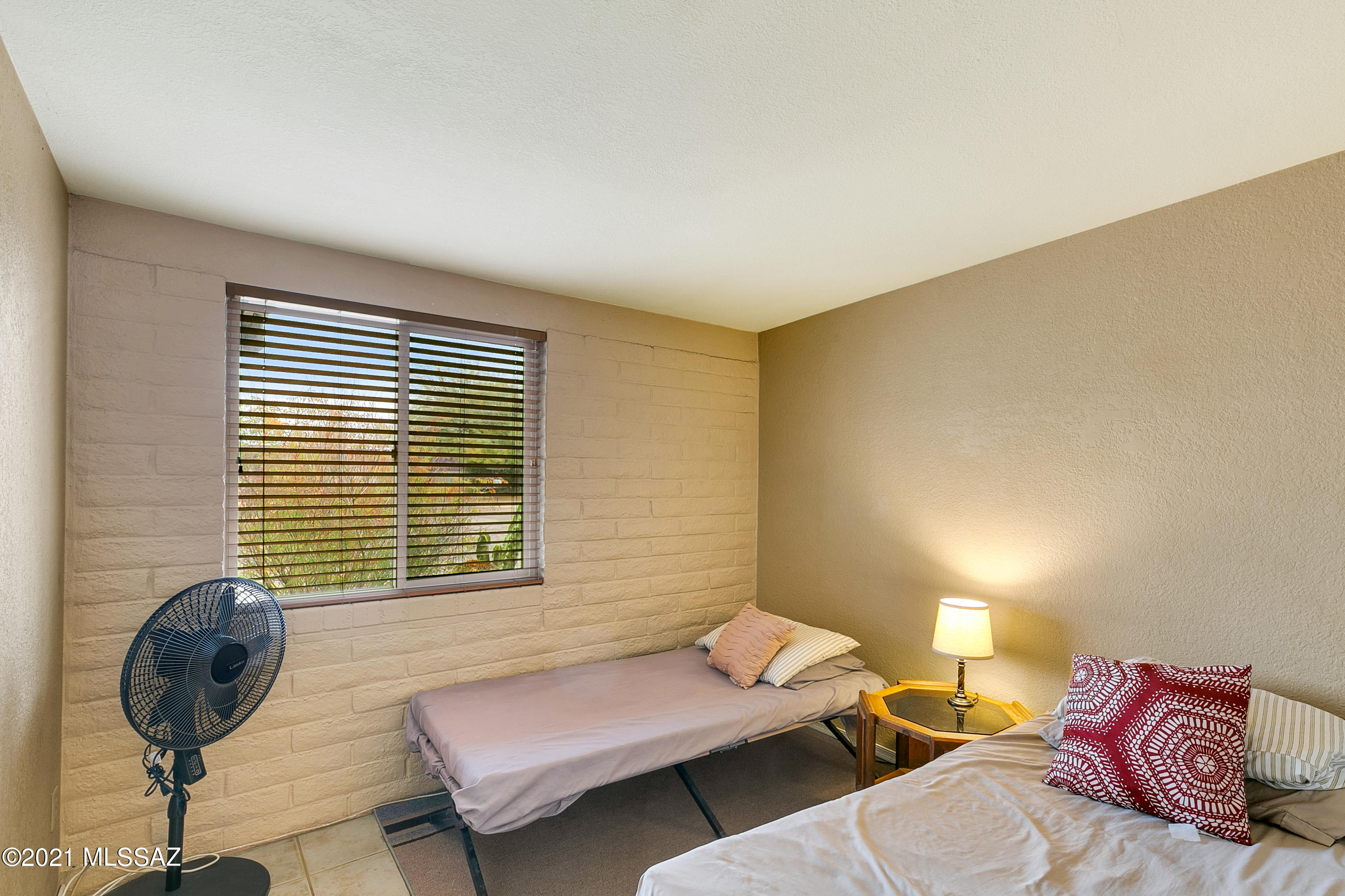 Casas Adobes Park (277-415) - Residential