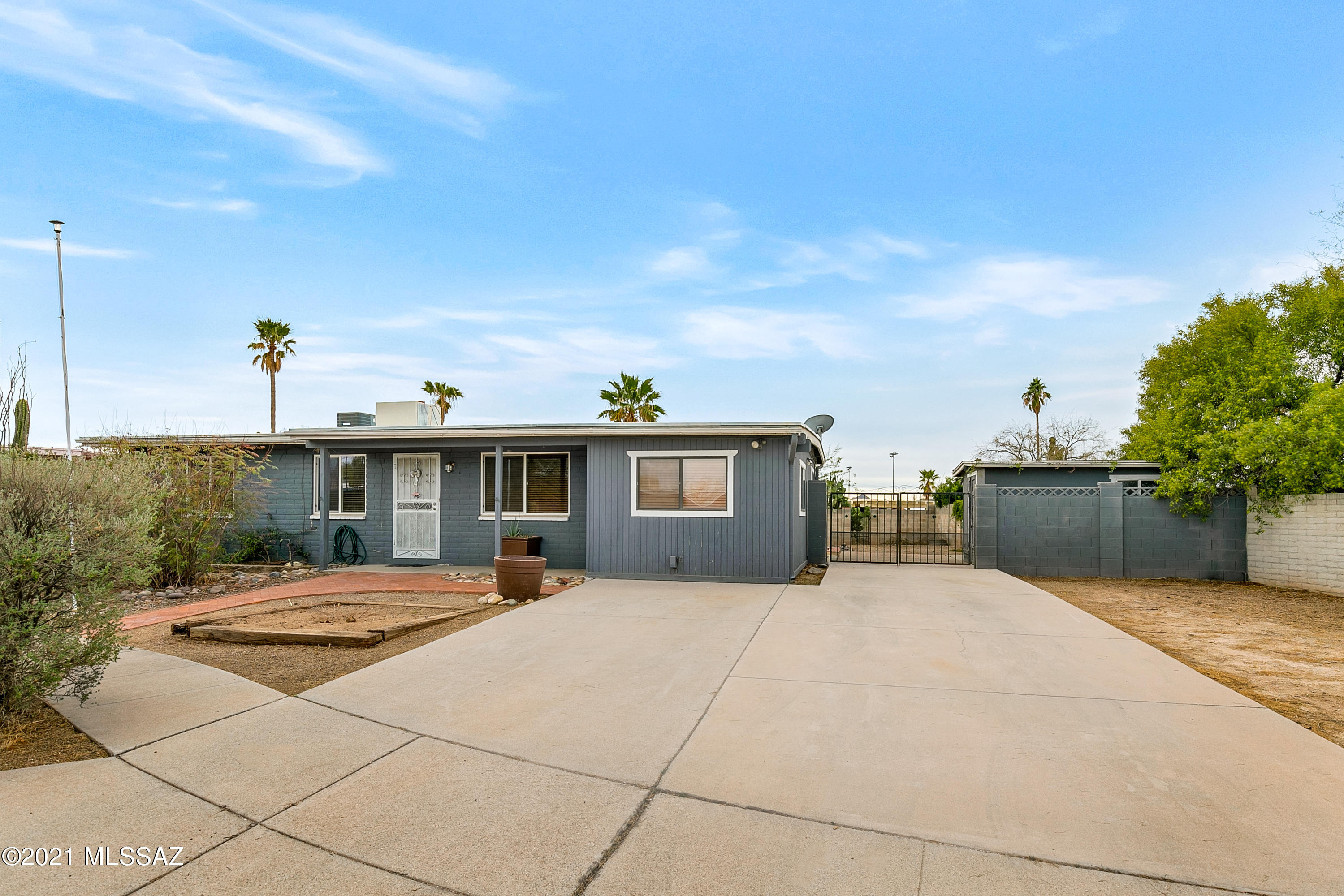 Casas Adobes Park (277-415) - Residential