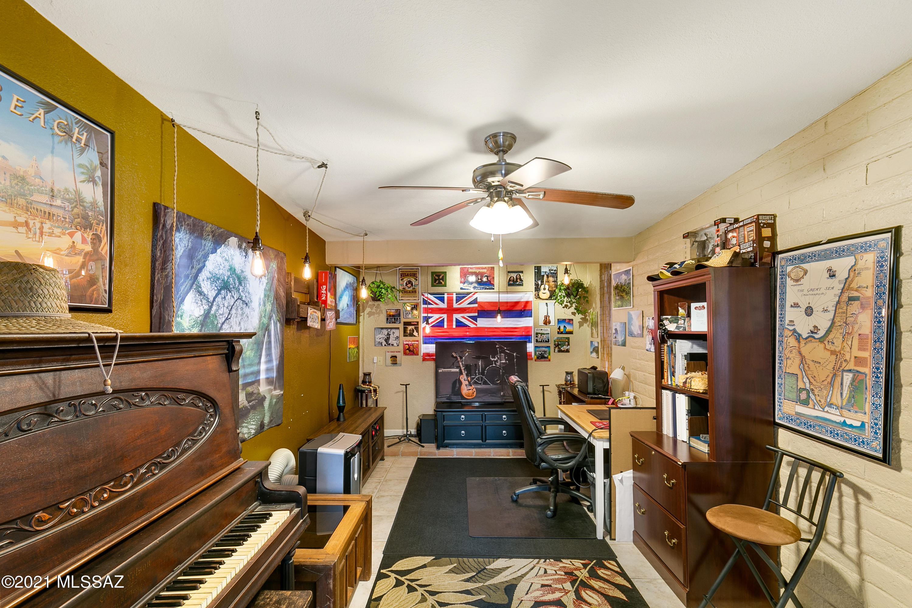 Casas Adobes Park (277-415) - Residential