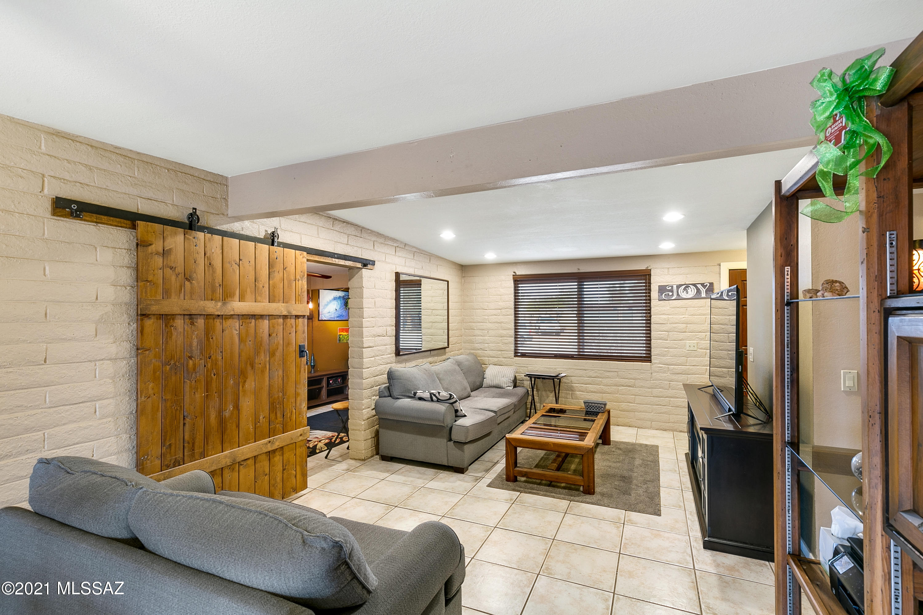 Casas Adobes Park (277-415) - Residential
