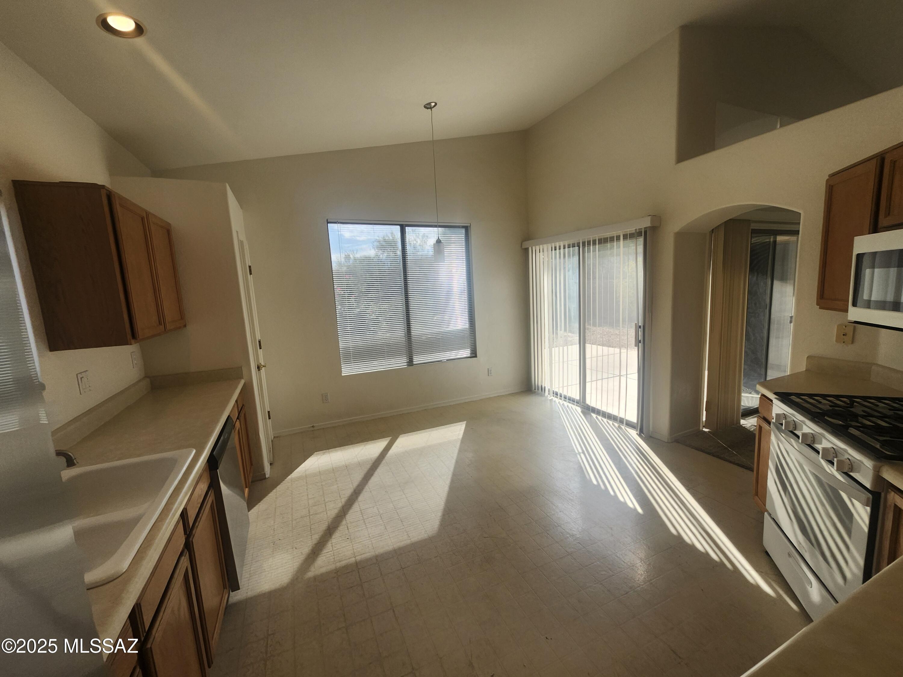 N/A - Residential Lease