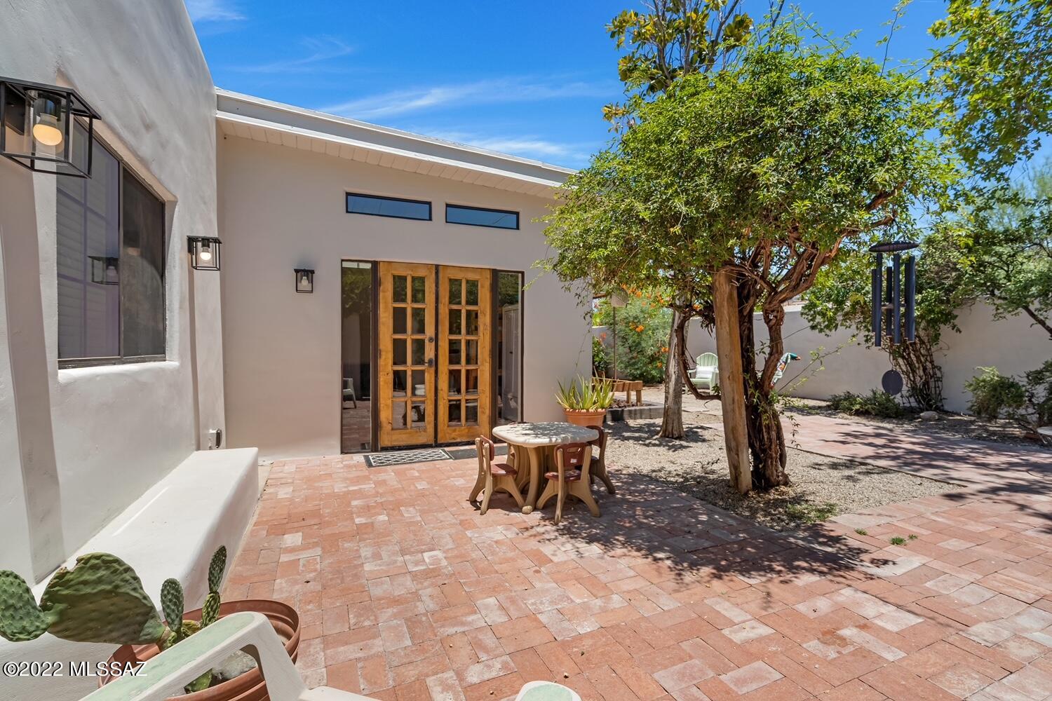 Alta Vista (1-98) - Residential