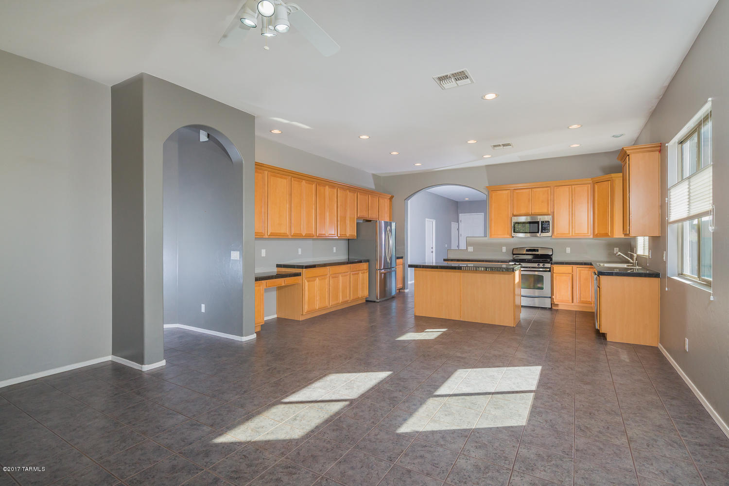Somerset Canyon Neighborhood 10, Par. X,Y - Residential Lease
