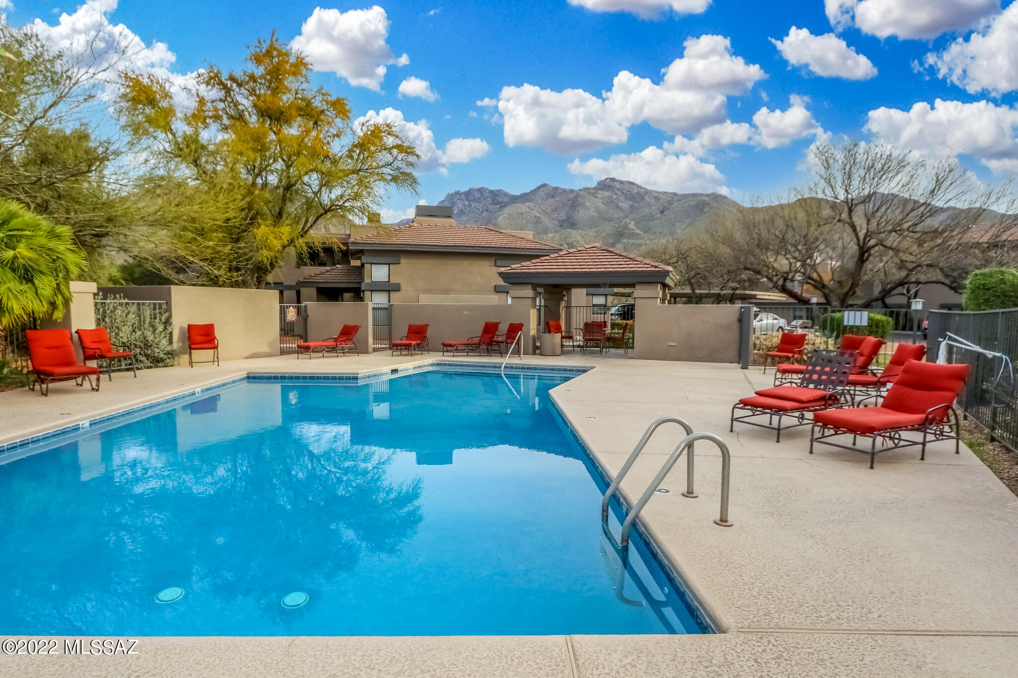 Greens at Ventana Canyon - Residential