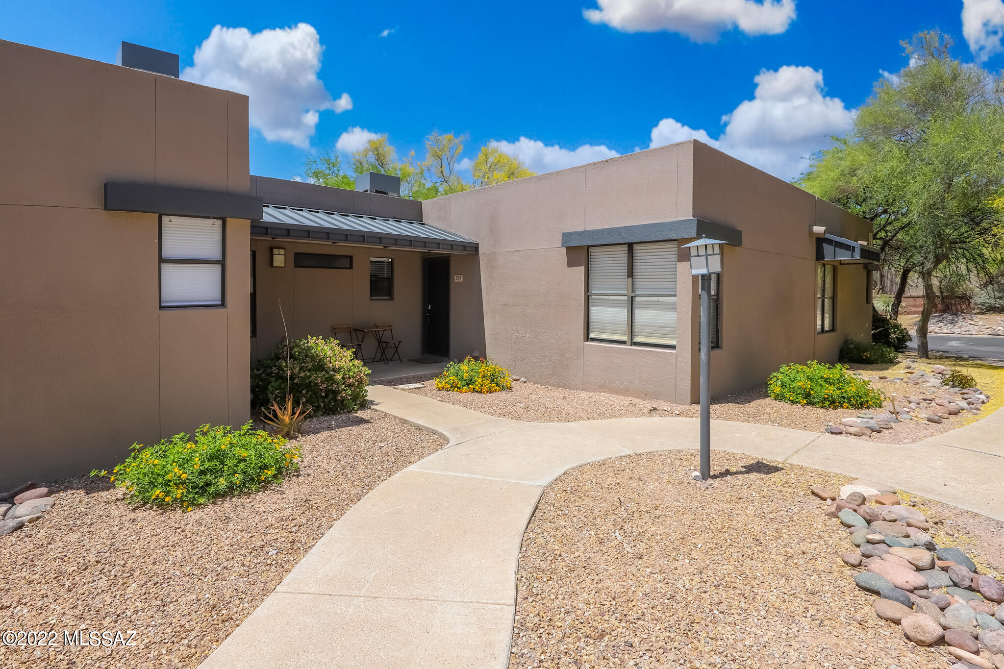 Enjoy resort-like living in this move-in ready and fully furnished 2 bd/2ba condo, with beautiful flooring, granite countertops, and a split bedroom floorplan.  The amenity-packed community boasts 3 heated pools, 2 spas, clubhouse and social clubs, BBQs, and a fitness center.  

HOA covers water, sewer, trash, & exterior maintenance.