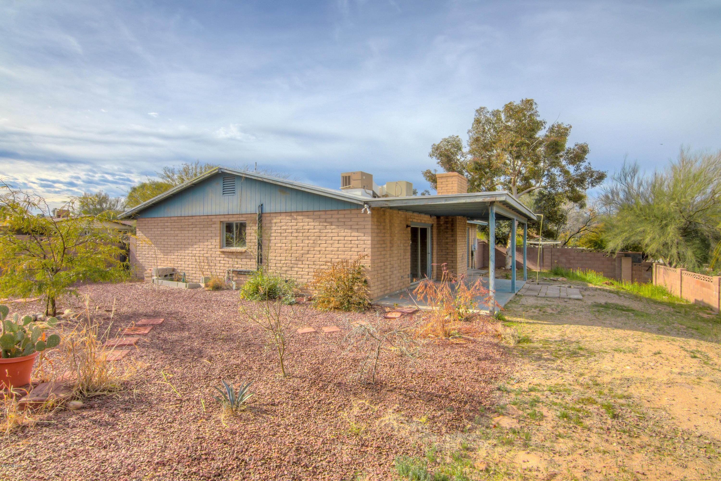 Orangewood Estates (375-439) - Residential