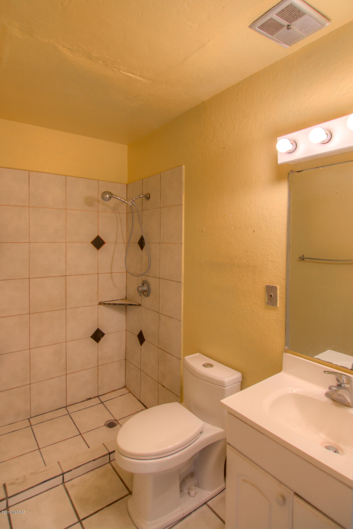 Orangewood Estates (375-439) - Residential