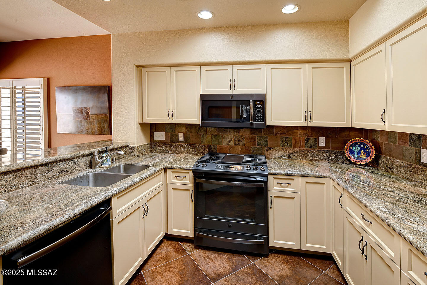 Sunrise Presidio East (1-87) - Residential