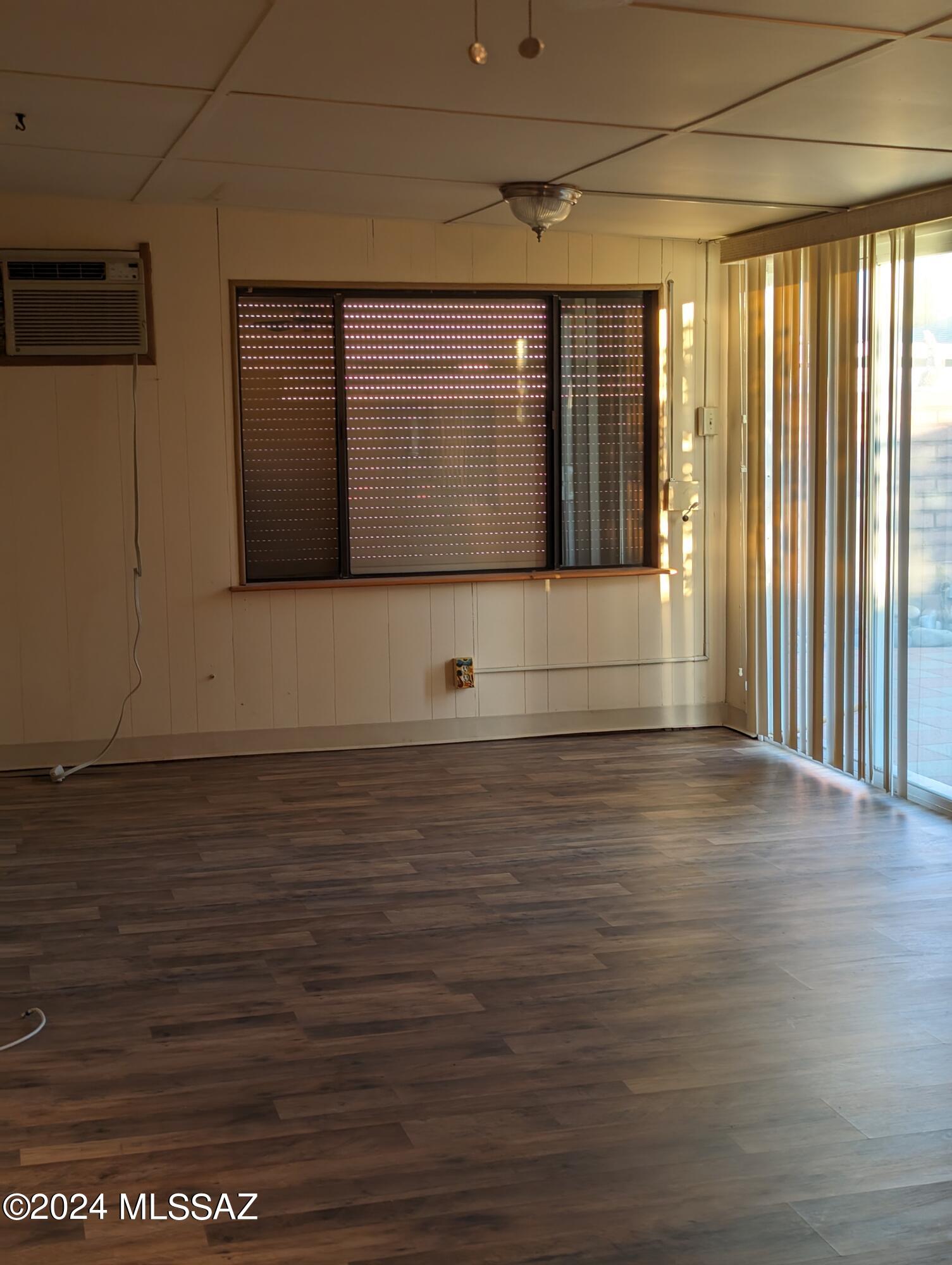Green Valley Mobile Estates (438-568) - Residential