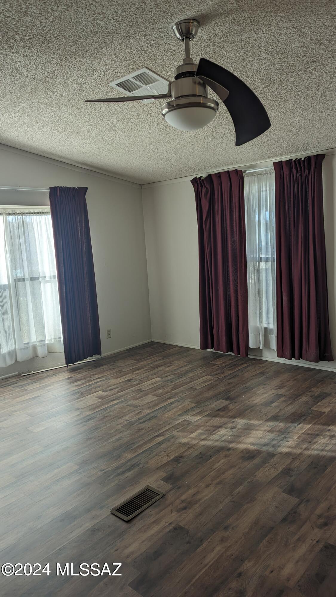 Green Valley Mobile Estates (438-568) - Residential