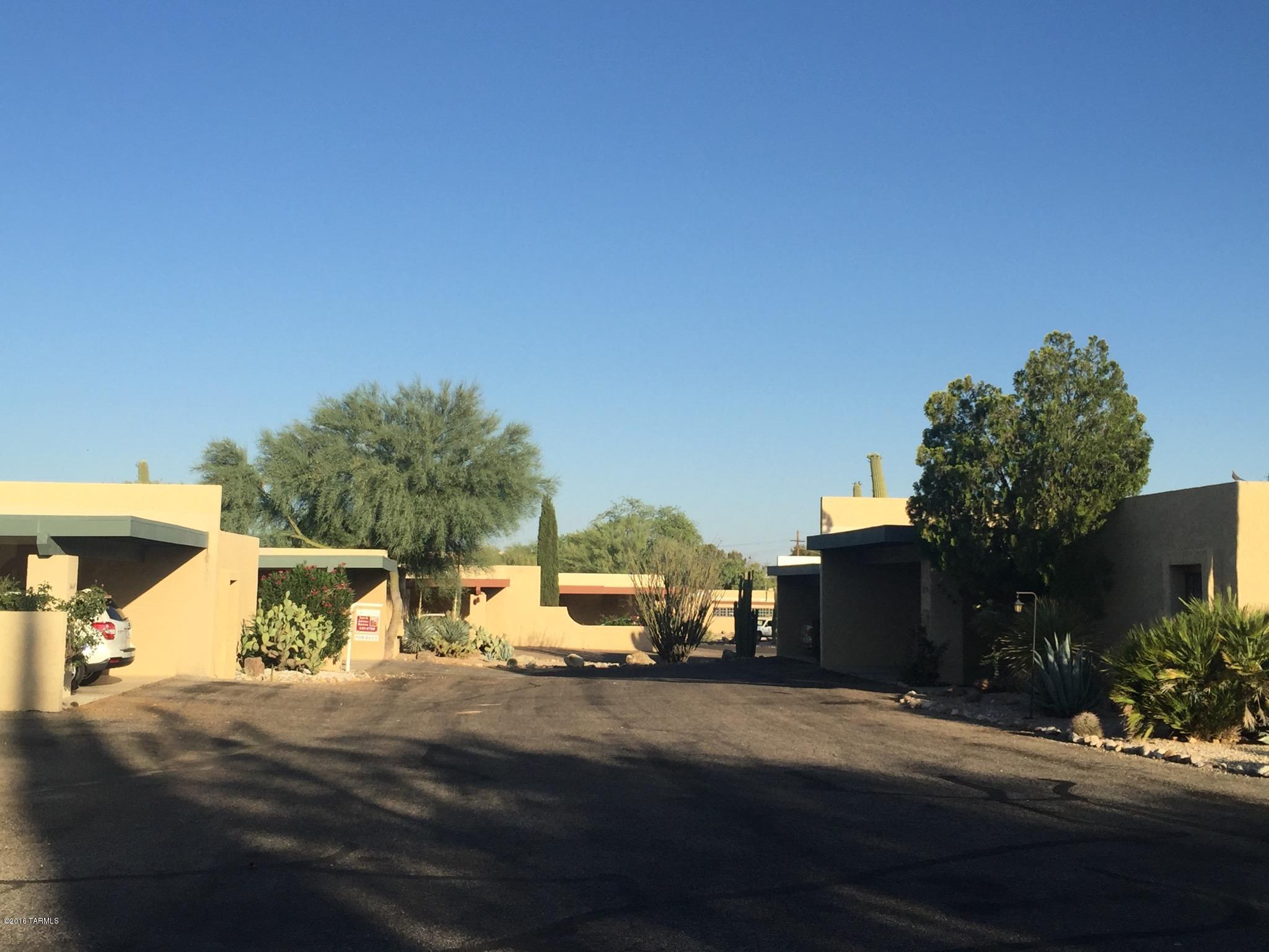 Riverbend - Sabino Canyon Road  (1-97) - Residential Lease