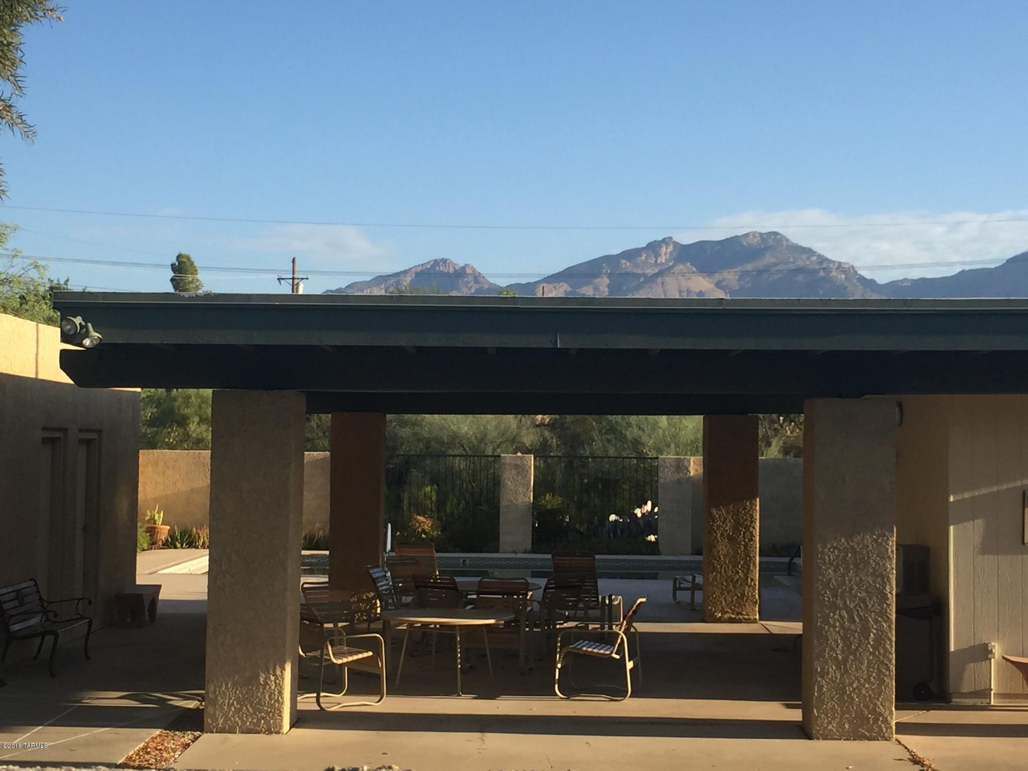 Riverbend - Sabino Canyon Road  (1-97) - Residential Lease