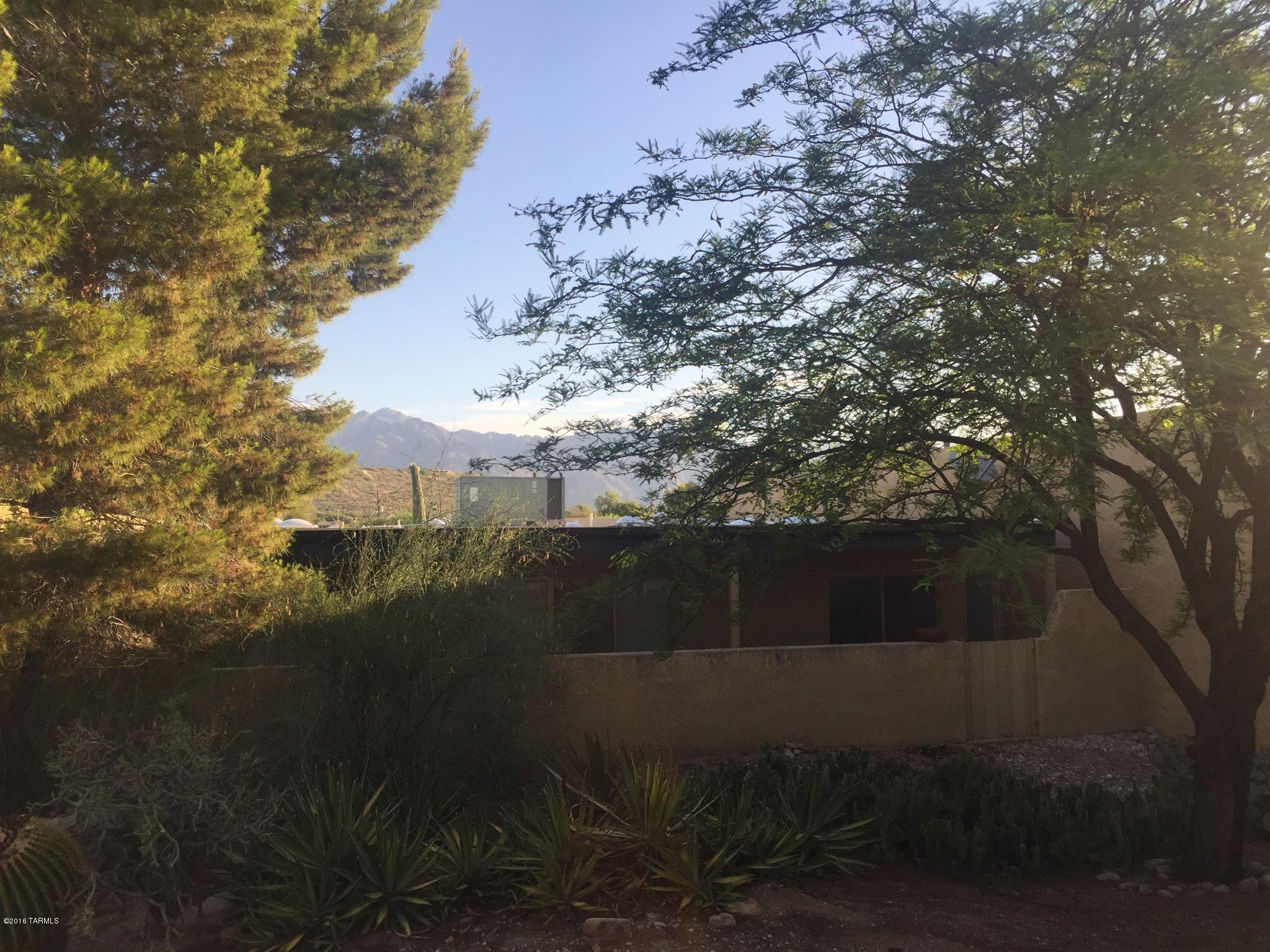 Riverbend - Sabino Canyon Road  (1-97) - Residential Lease