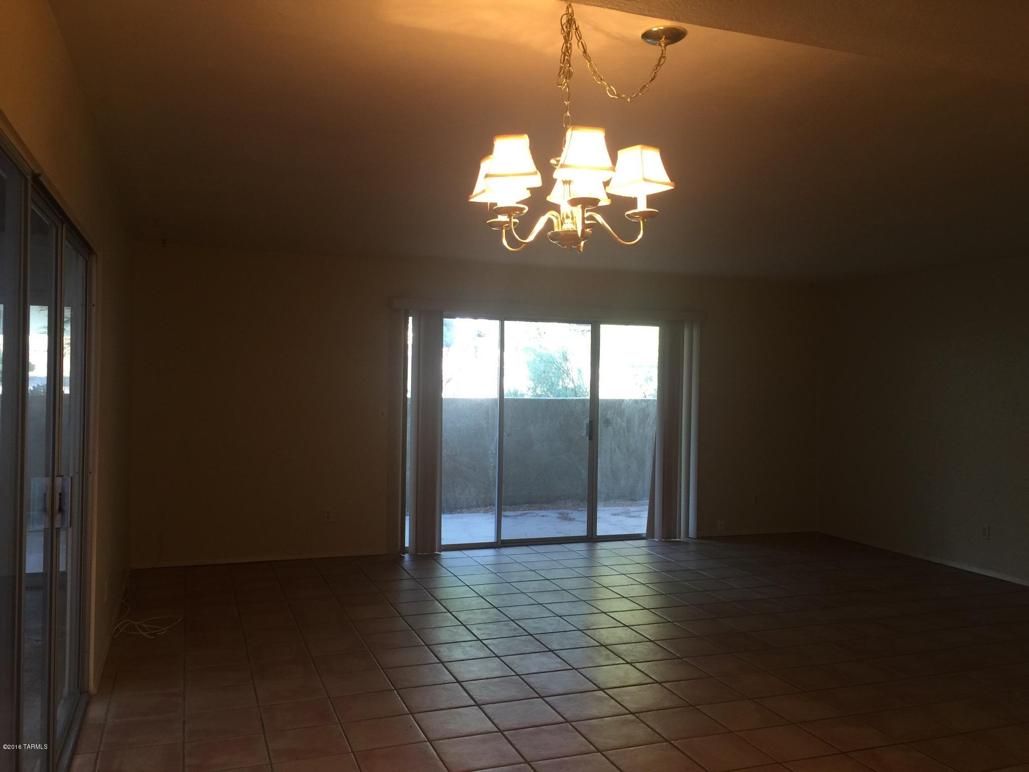 Riverbend - Sabino Canyon Road  (1-97) - Residential Lease