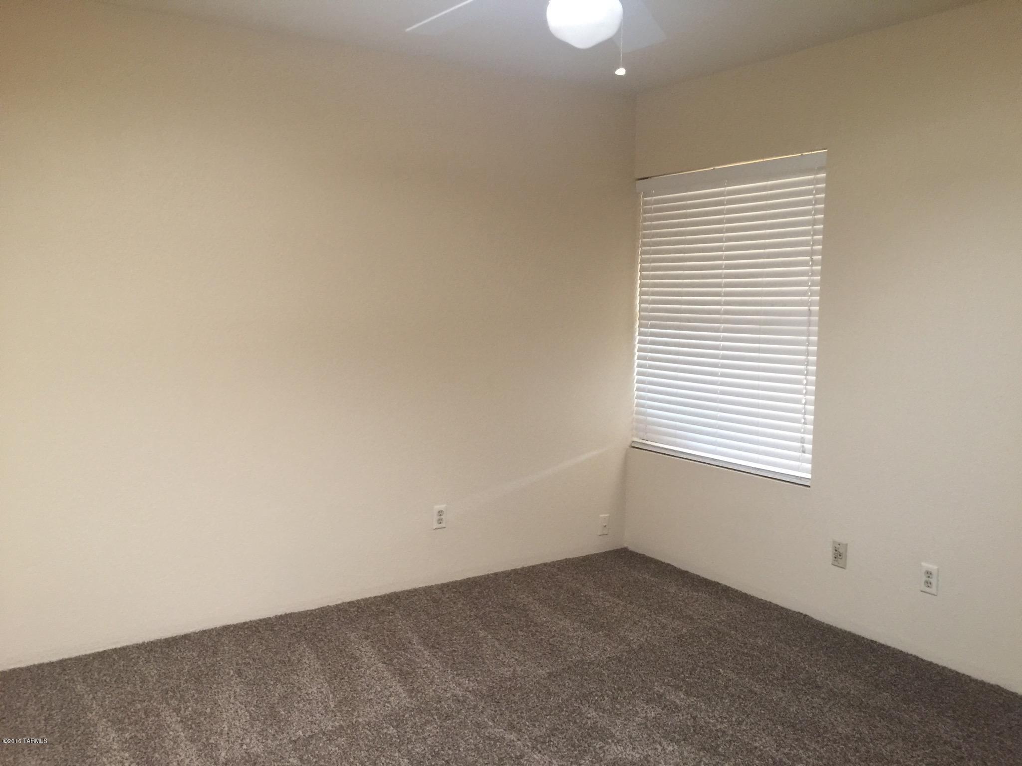 Riverbend - Sabino Canyon Road  (1-97) - Residential Lease