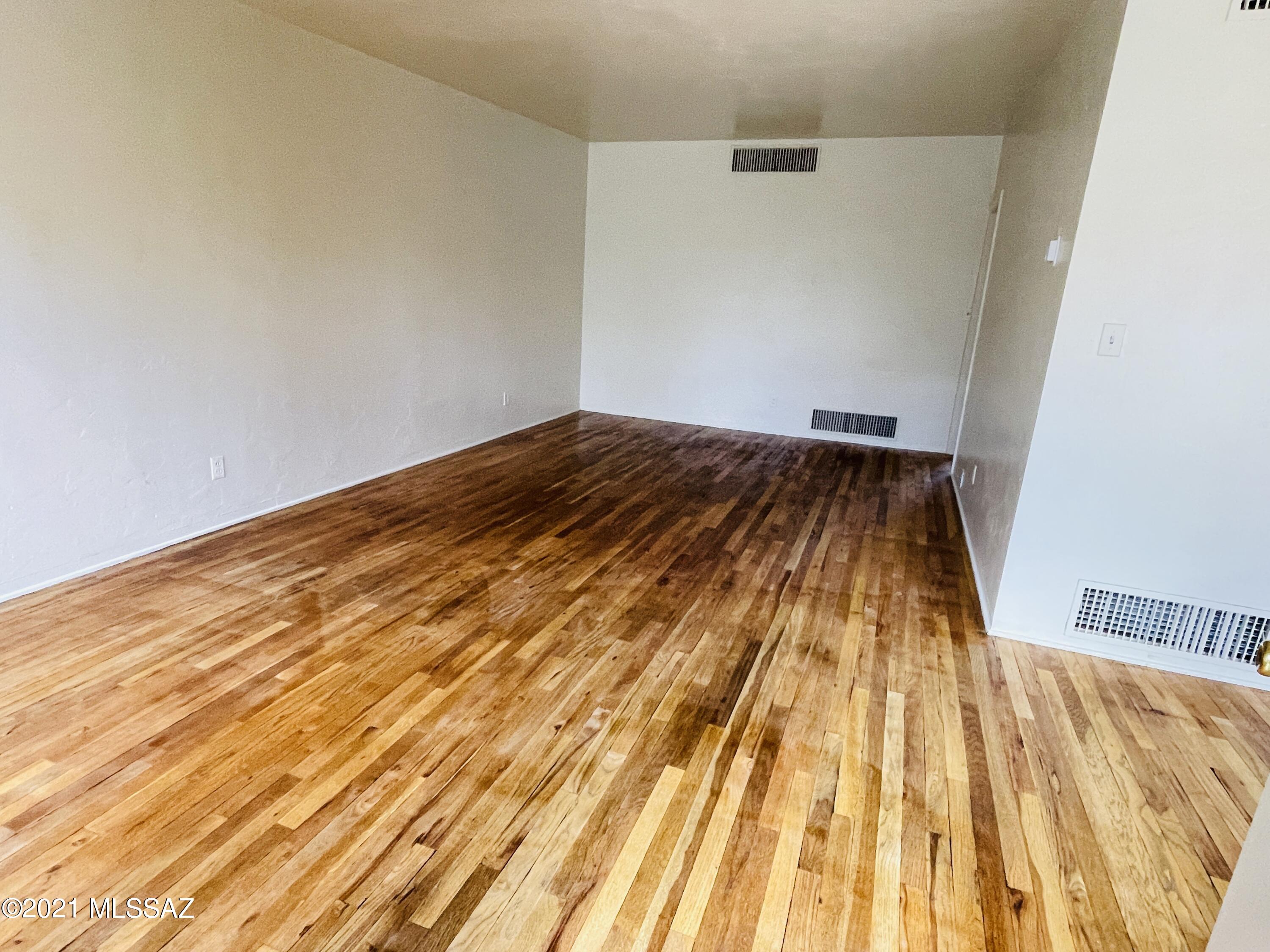 Virginia Heights - Residential Lease