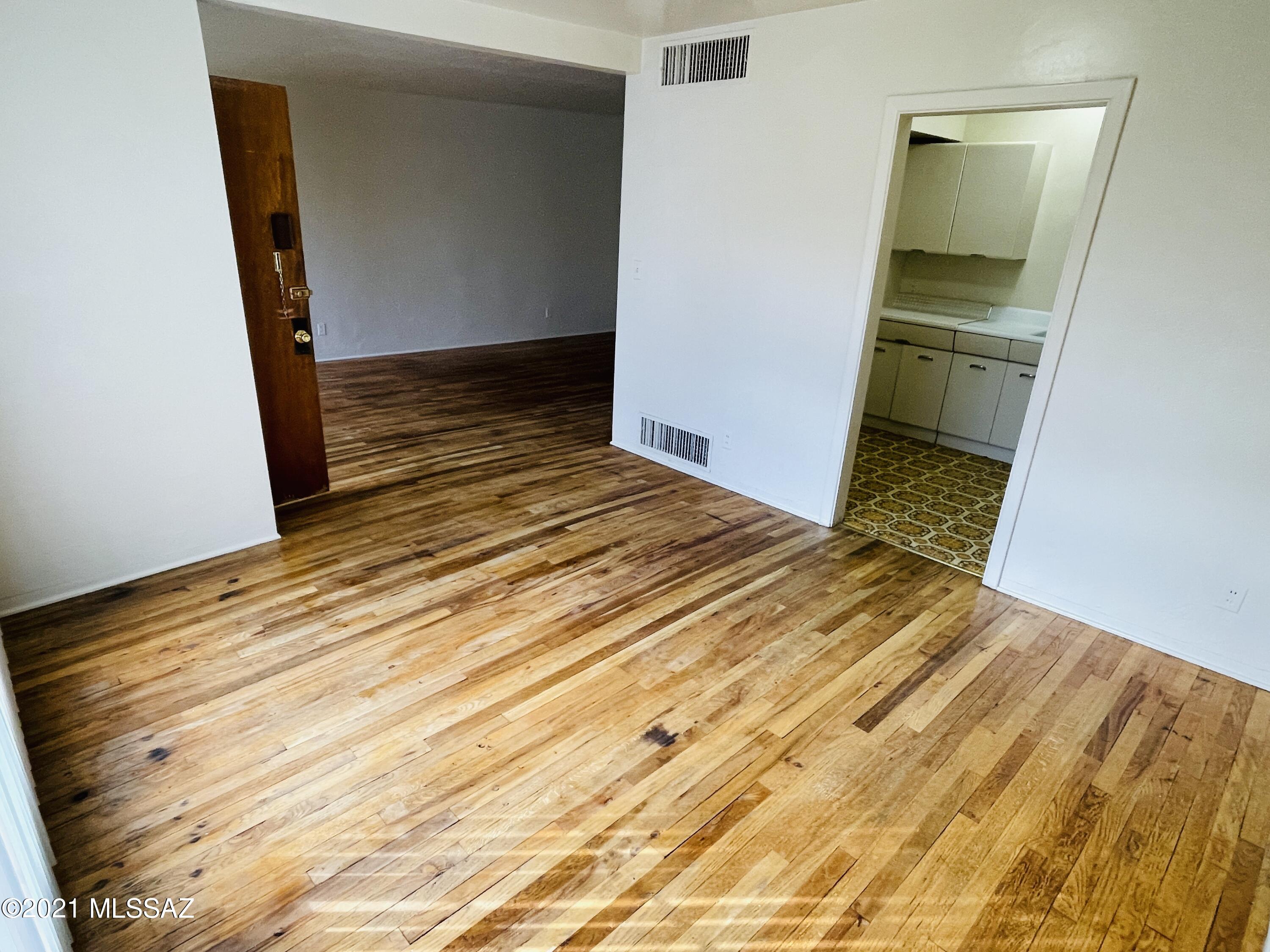 Virginia Heights - Residential Lease