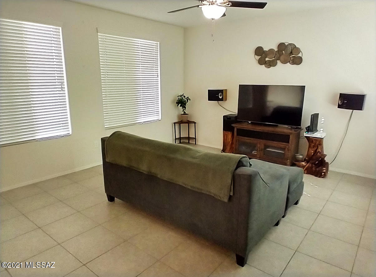 Sierra Morado Unit 4 - Residential
