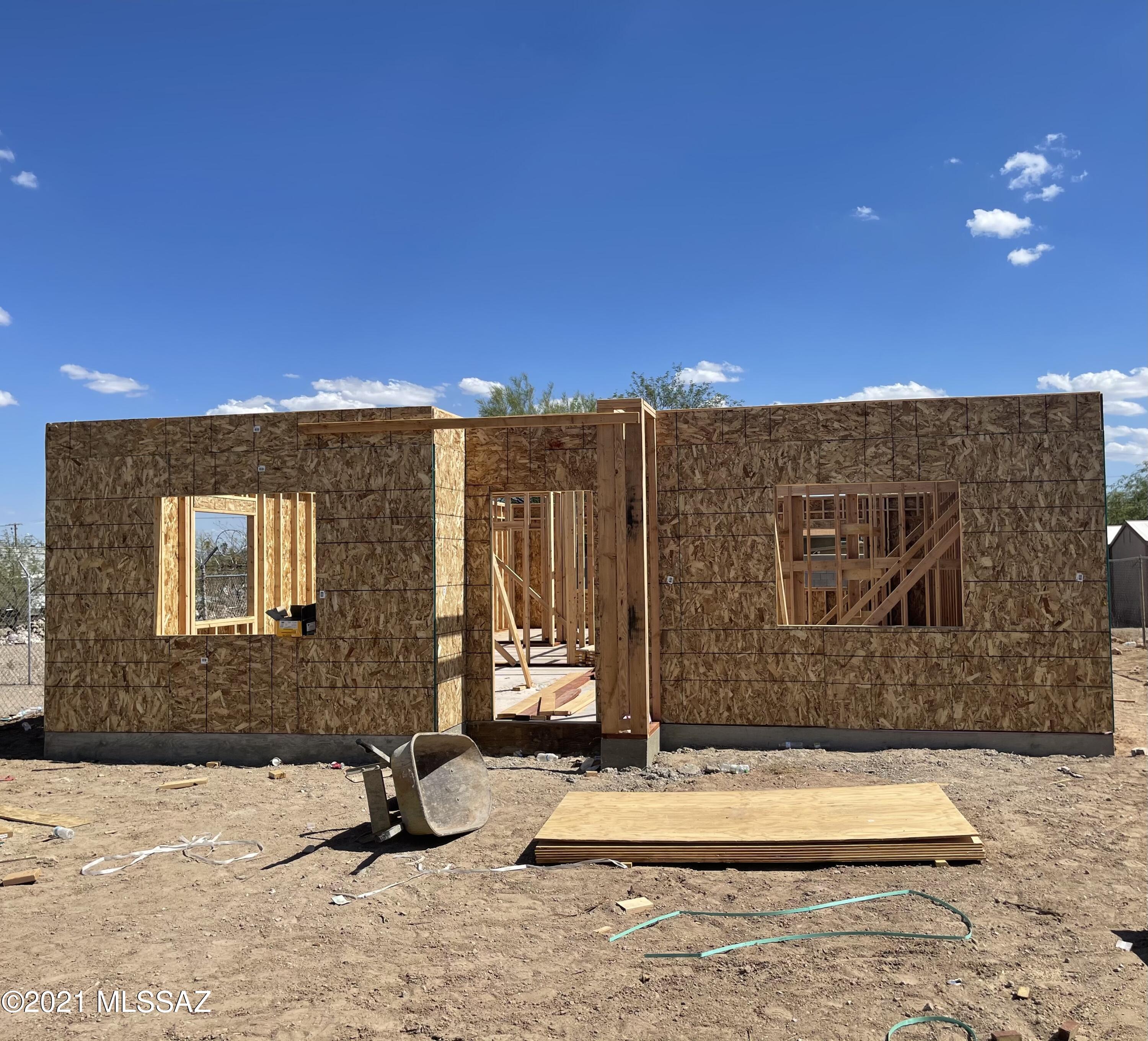 New construction, 3 bedroom 2 bathroom home will feature granite countertops, stainless steel appliances and gorgeous tile throughout. Paved parking will be added in the front of the home and will have decorative gravel for aesthetics. Enjoy the views to A Mountain and the quick drive to downtown, 4th Ave, I-10 and so much more. Pictures to be added as construction progresses.