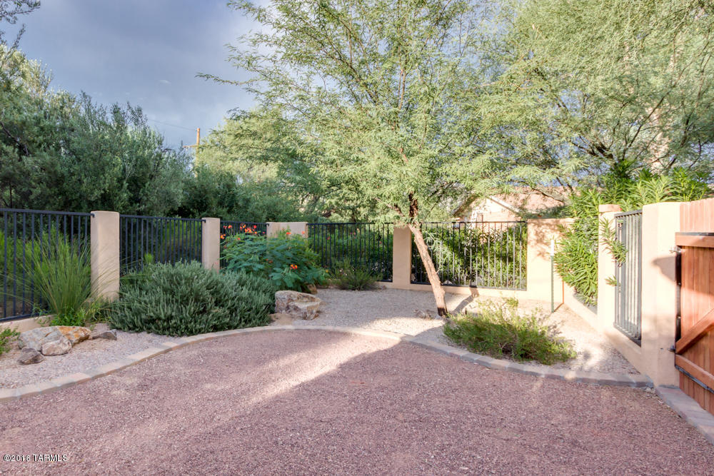 Orange Grove Park(1-35) - Residential