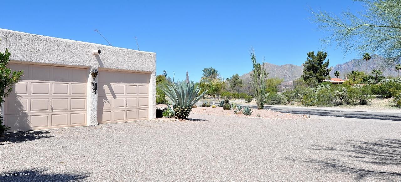 Sahara Palms Resub - Residential