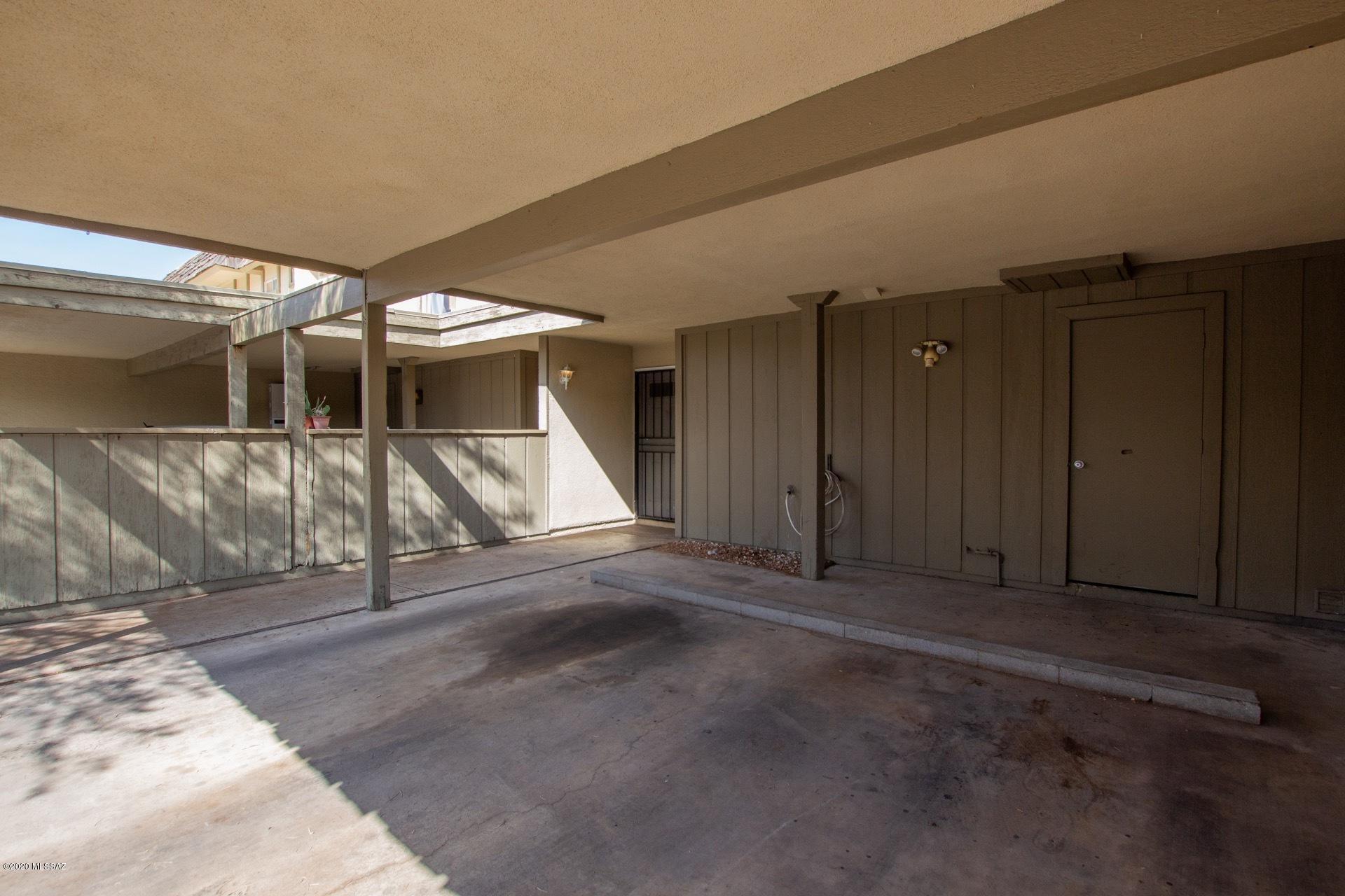 Valle Cereza (1-59) - Residential