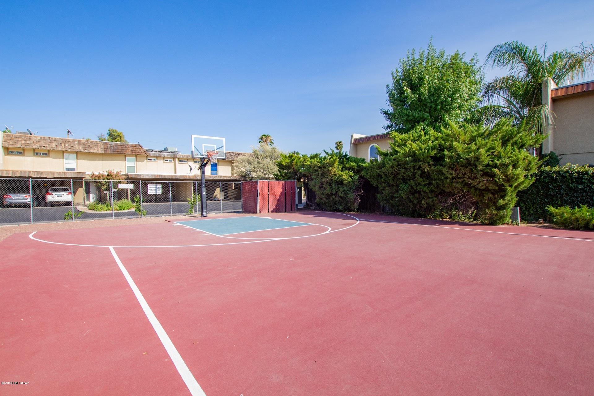 Valle Cereza (1-59) - Residential