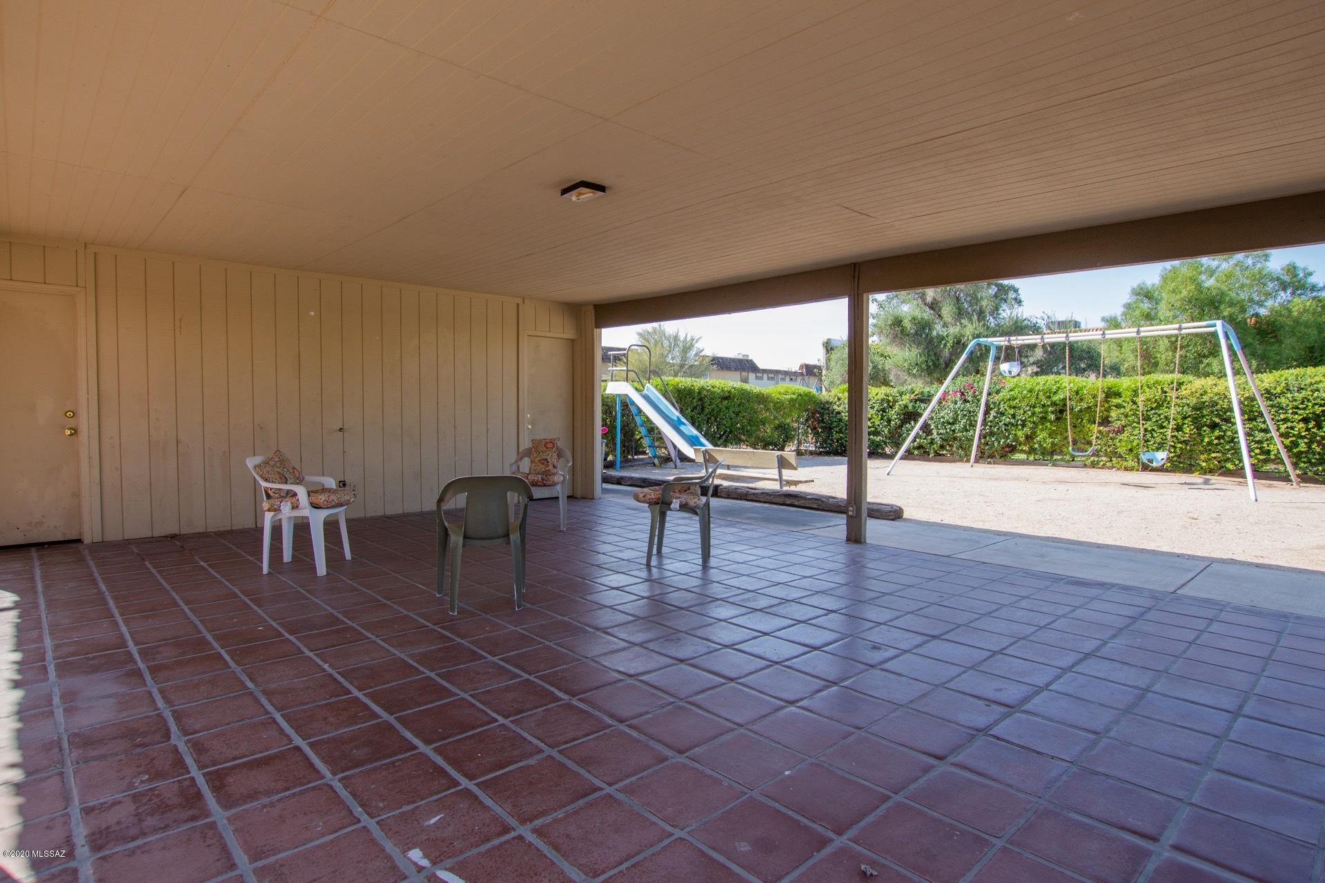 Valle Cereza (1-59) - Residential