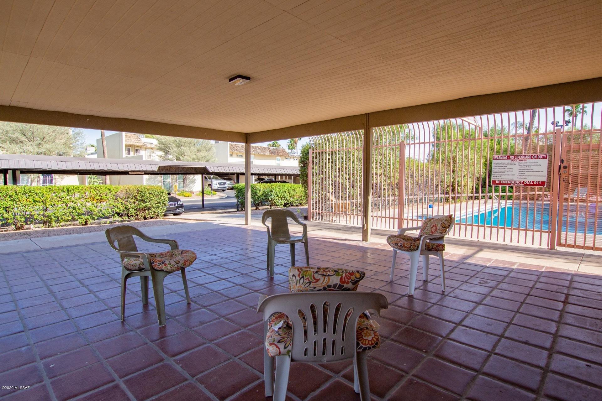 Valle Cereza (1-59) - Residential