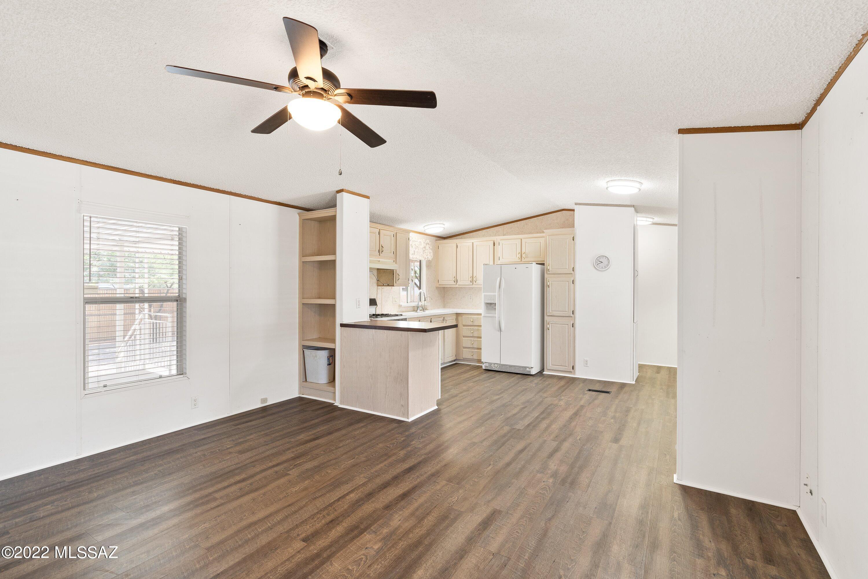 Kessler Manor (1-90) - Residential