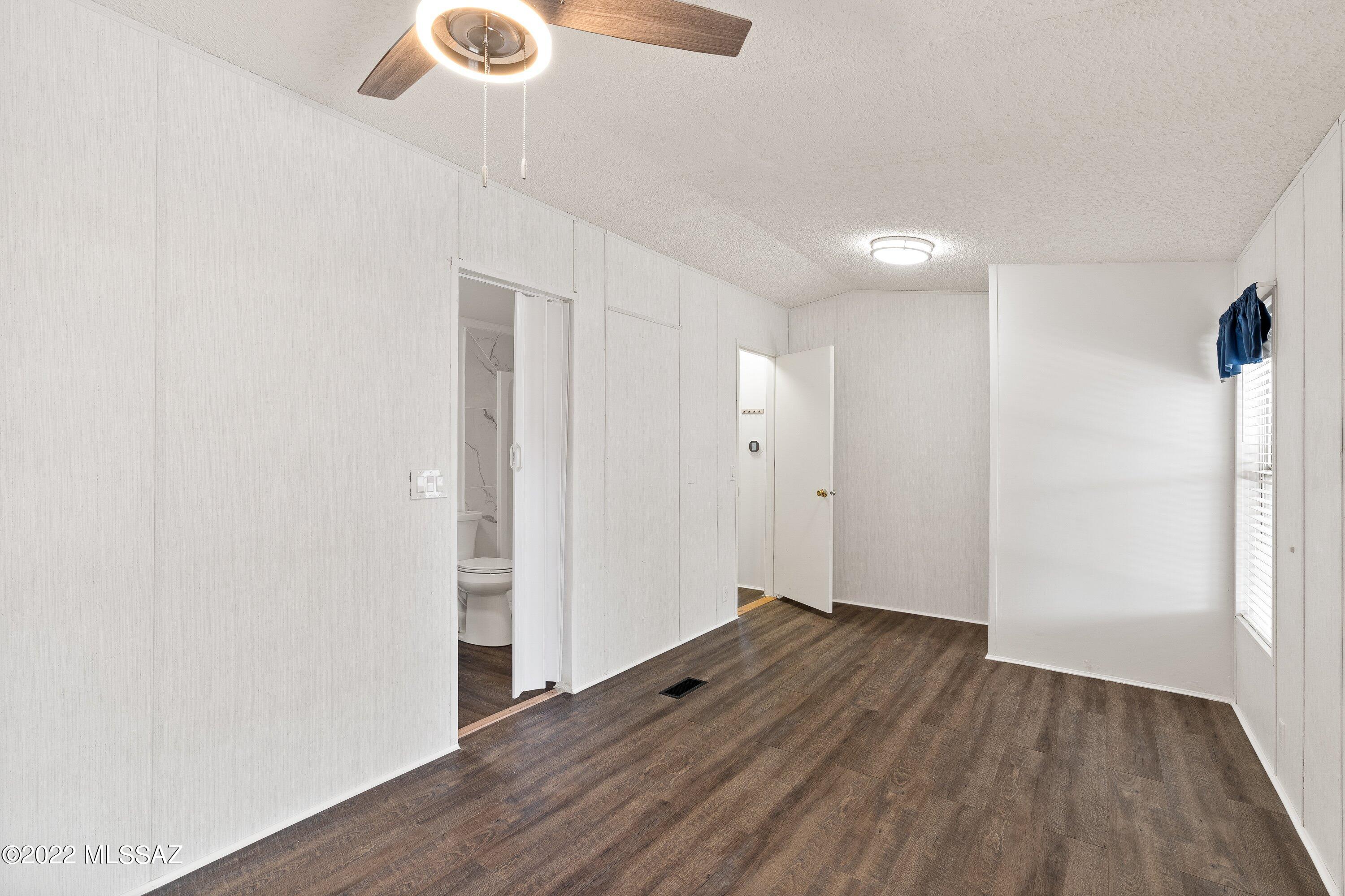 Kessler Manor (1-90) - Residential