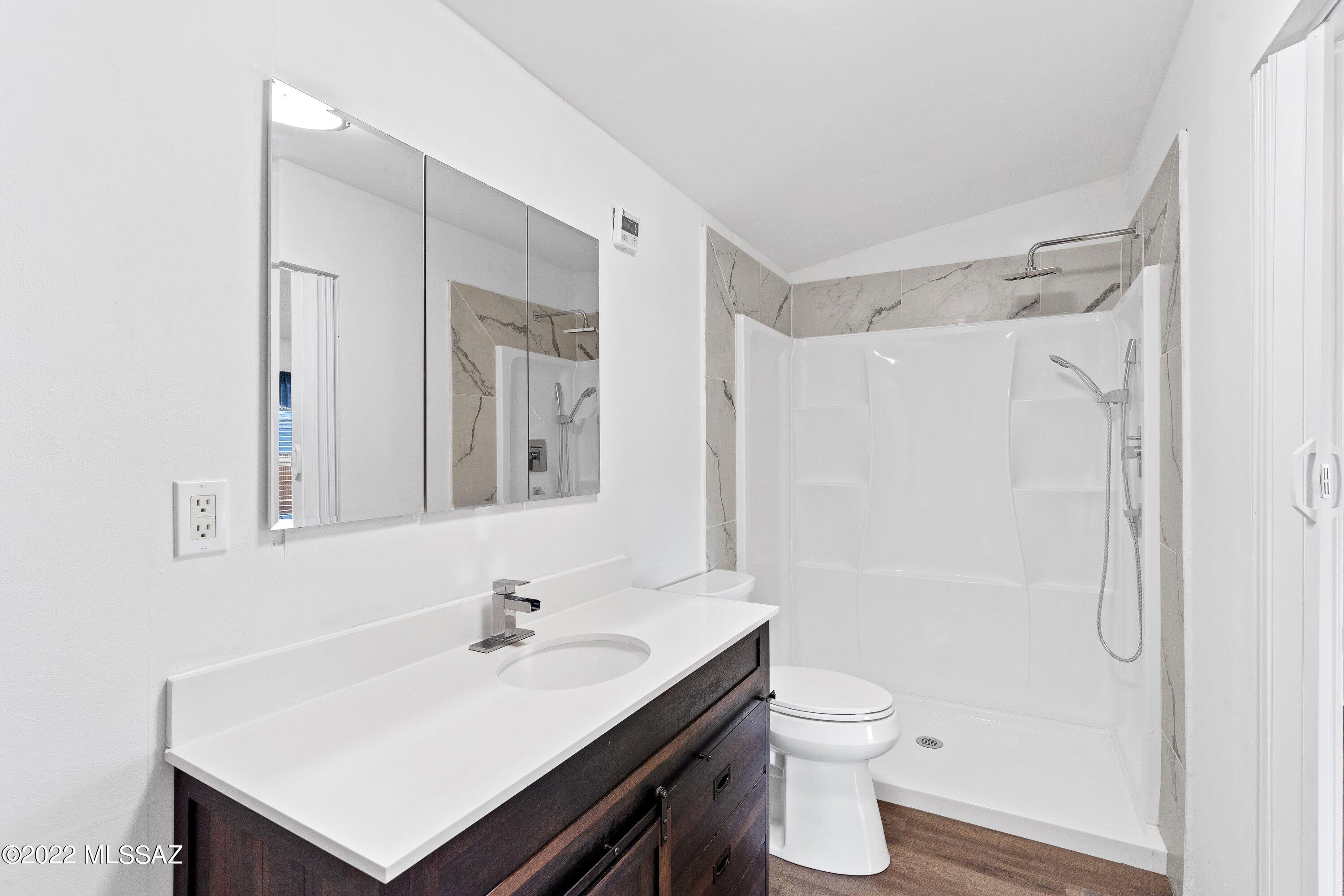Kessler Manor (1-90) - Residential