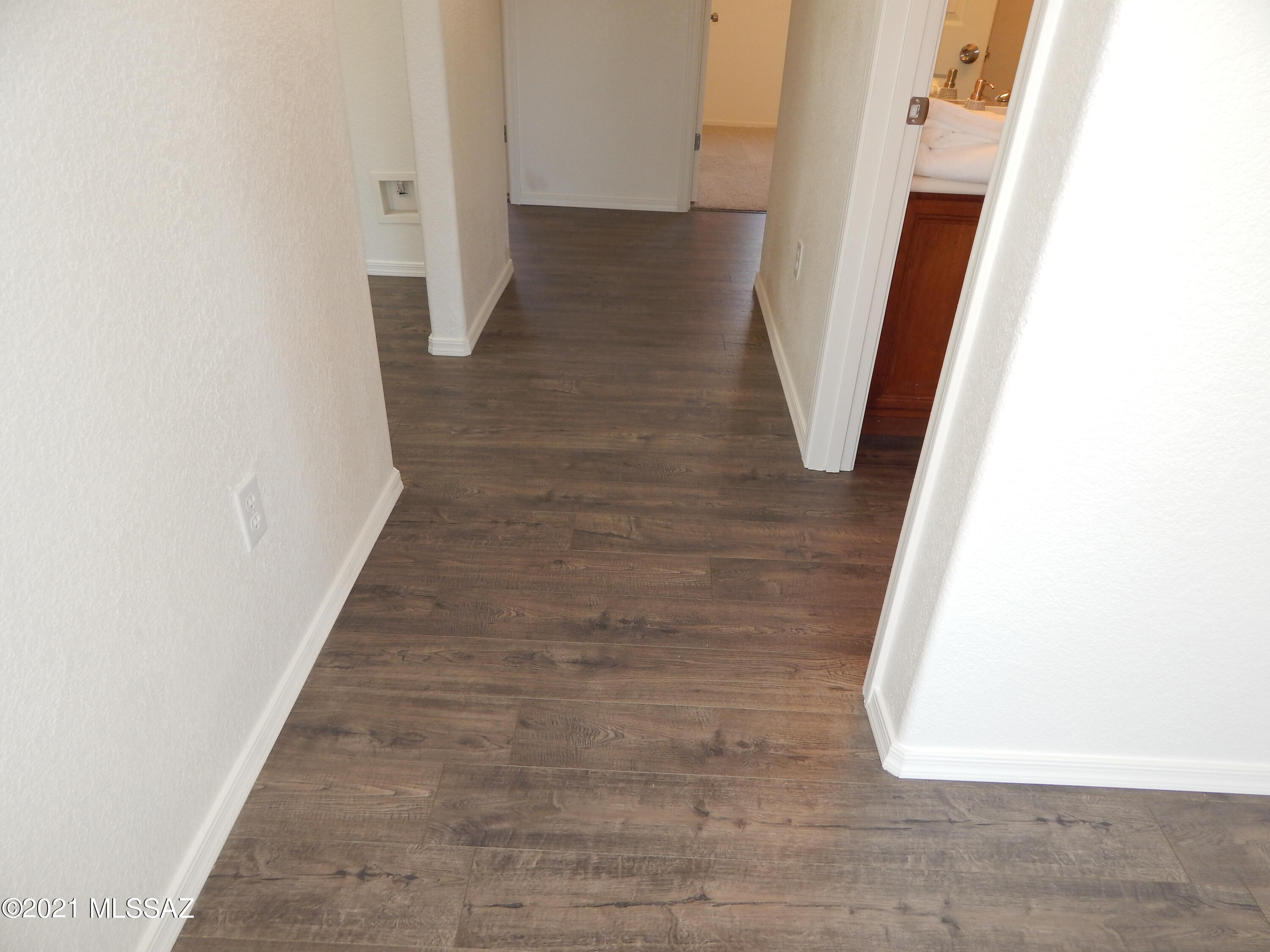 Colina De Oro (1-138) - Residential