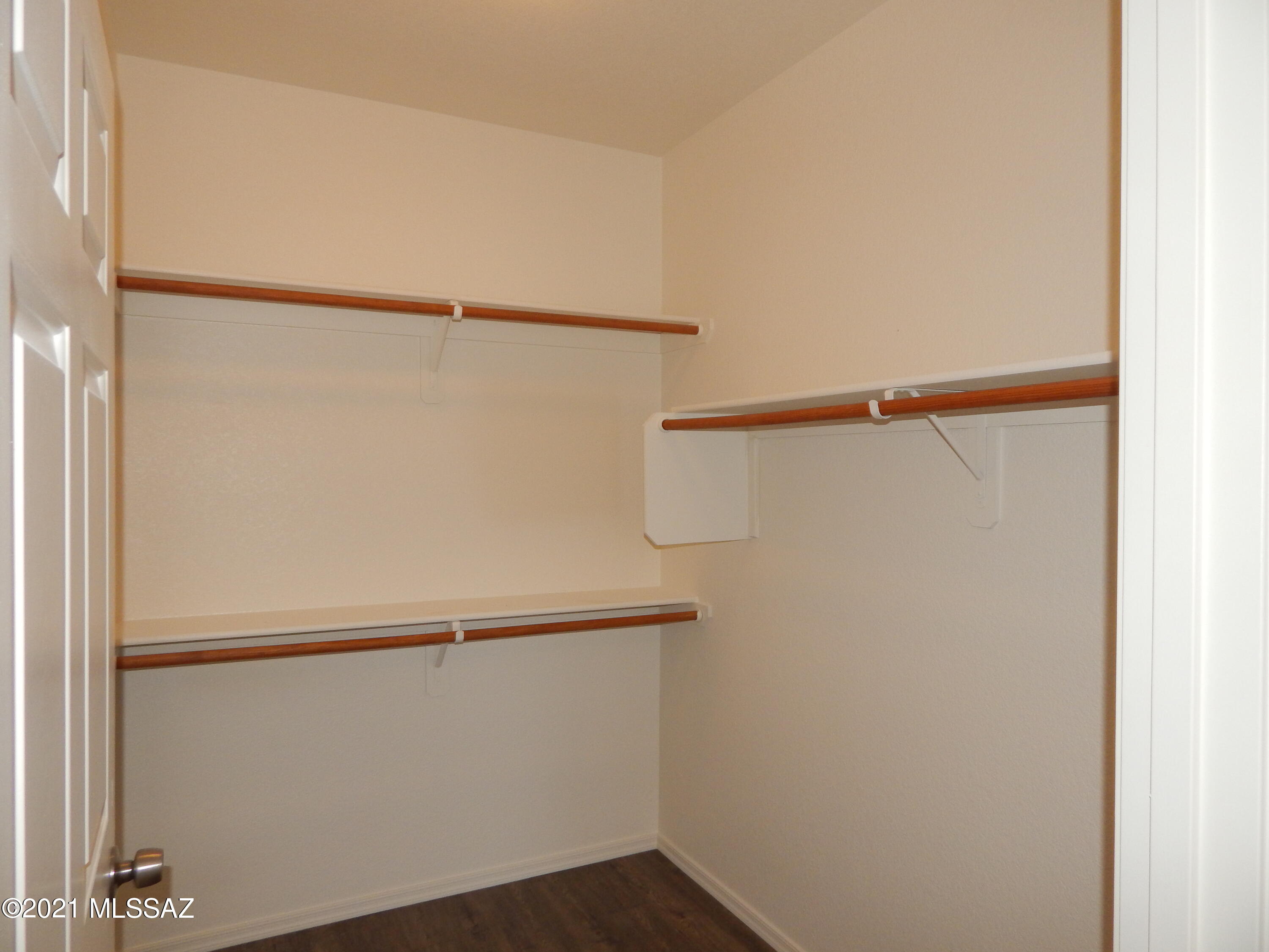Colina De Oro (1-138) - Residential