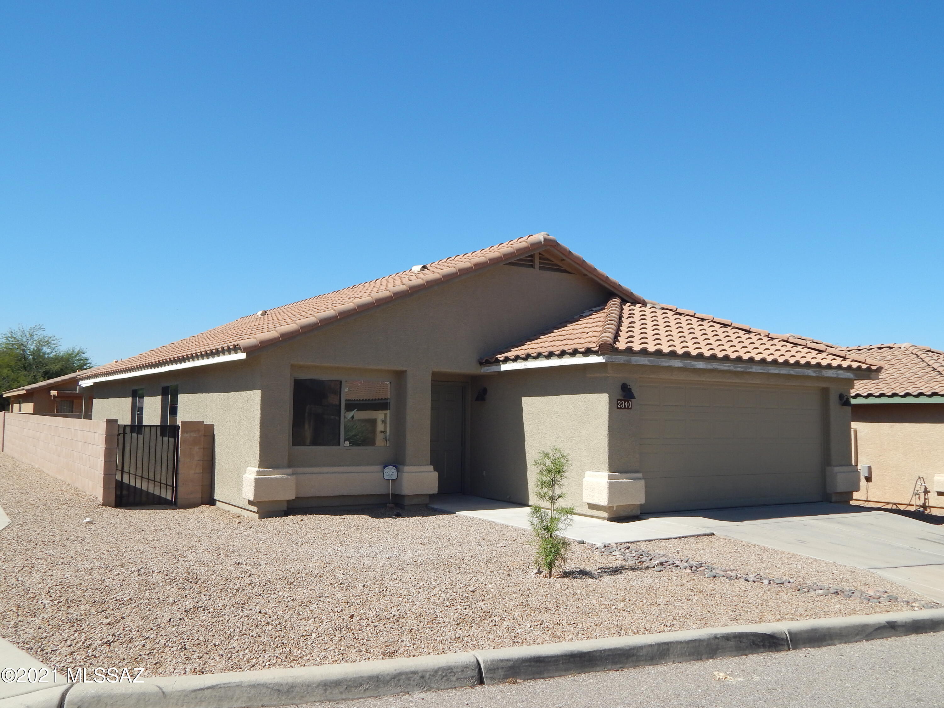Colina De Oro (1-138) - Residential