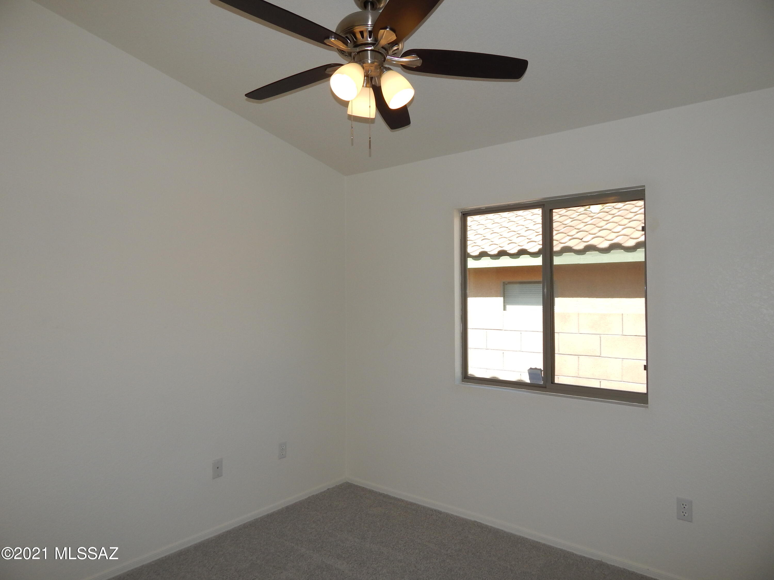 Colina De Oro (1-138) - Residential