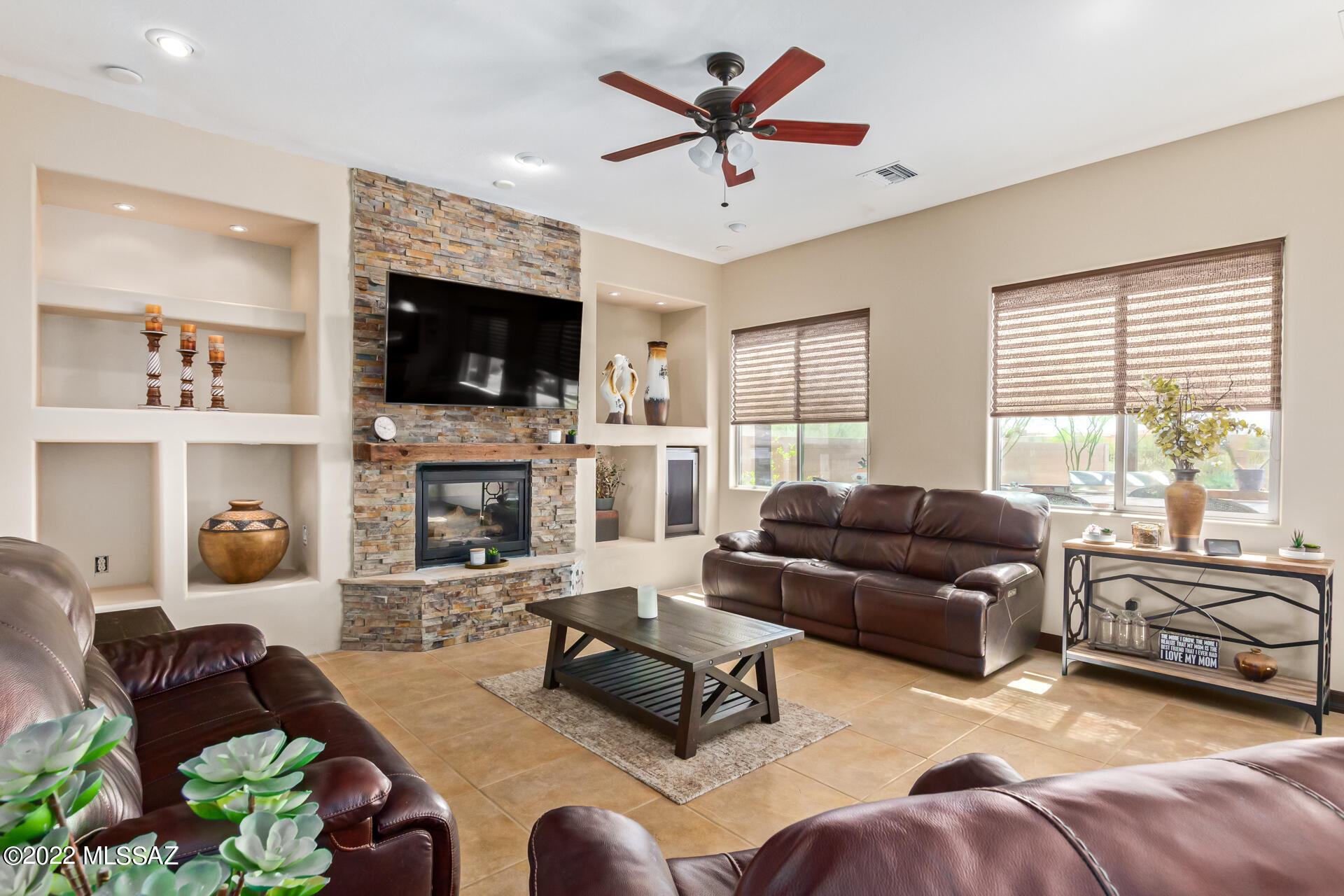 Rancho Del Lago (541-607) - Residential