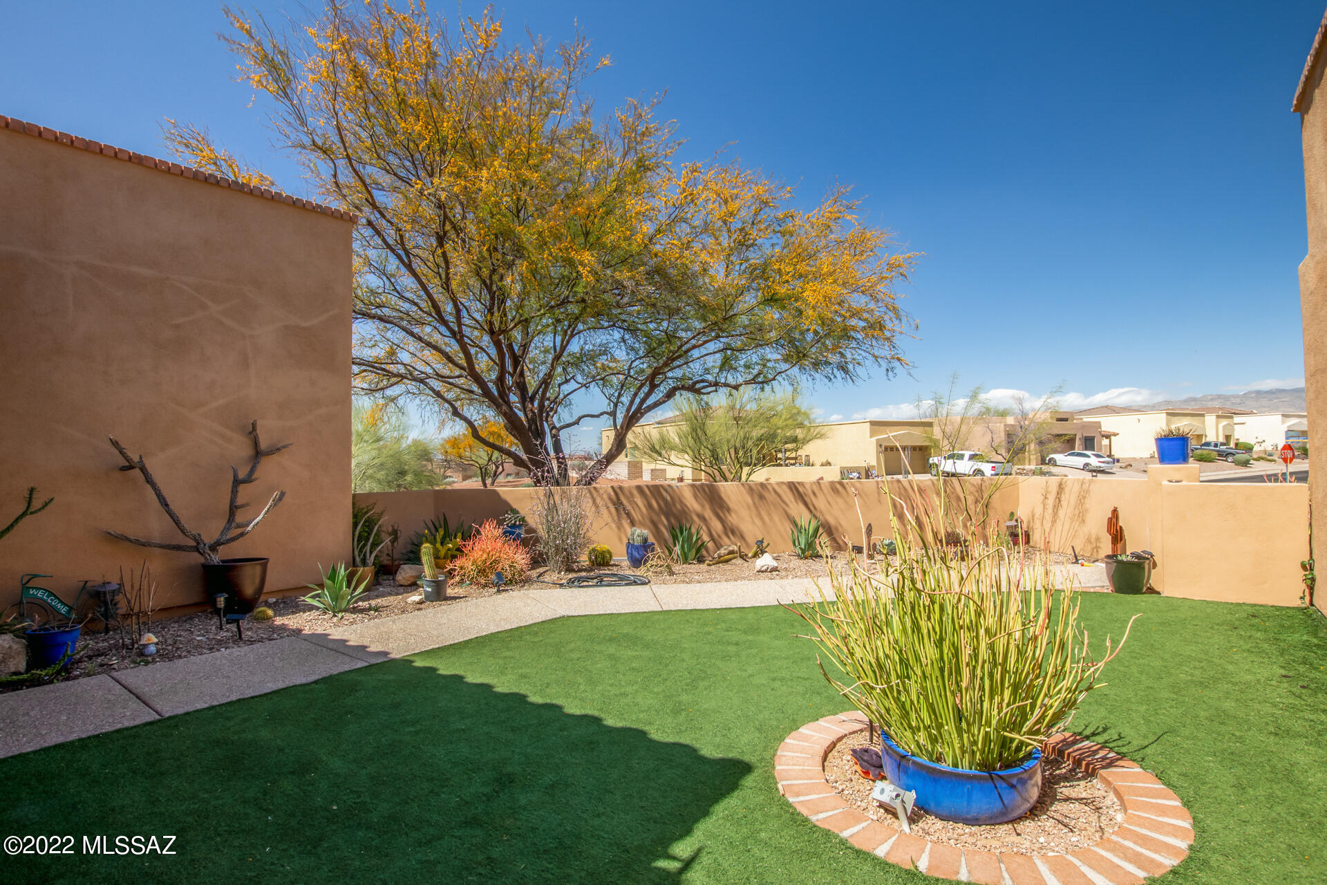 Rancho Del Lago (541-607) - Residential