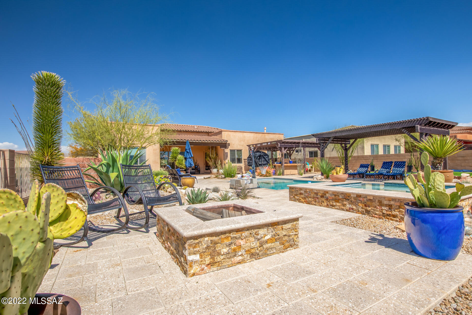 Rancho Del Lago (541-607) - Residential