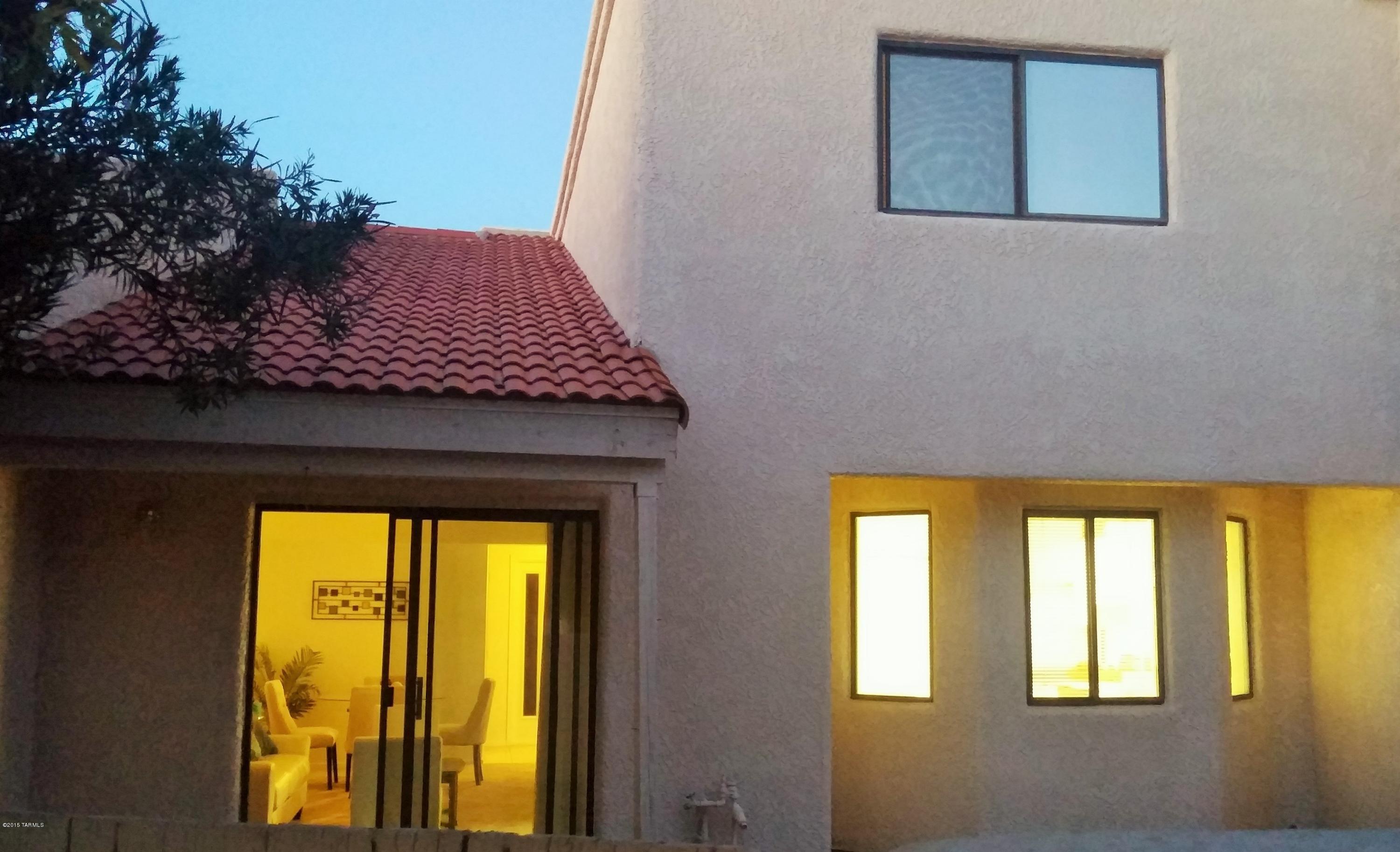 Le Mirador Twnhms (1-50) - Residential