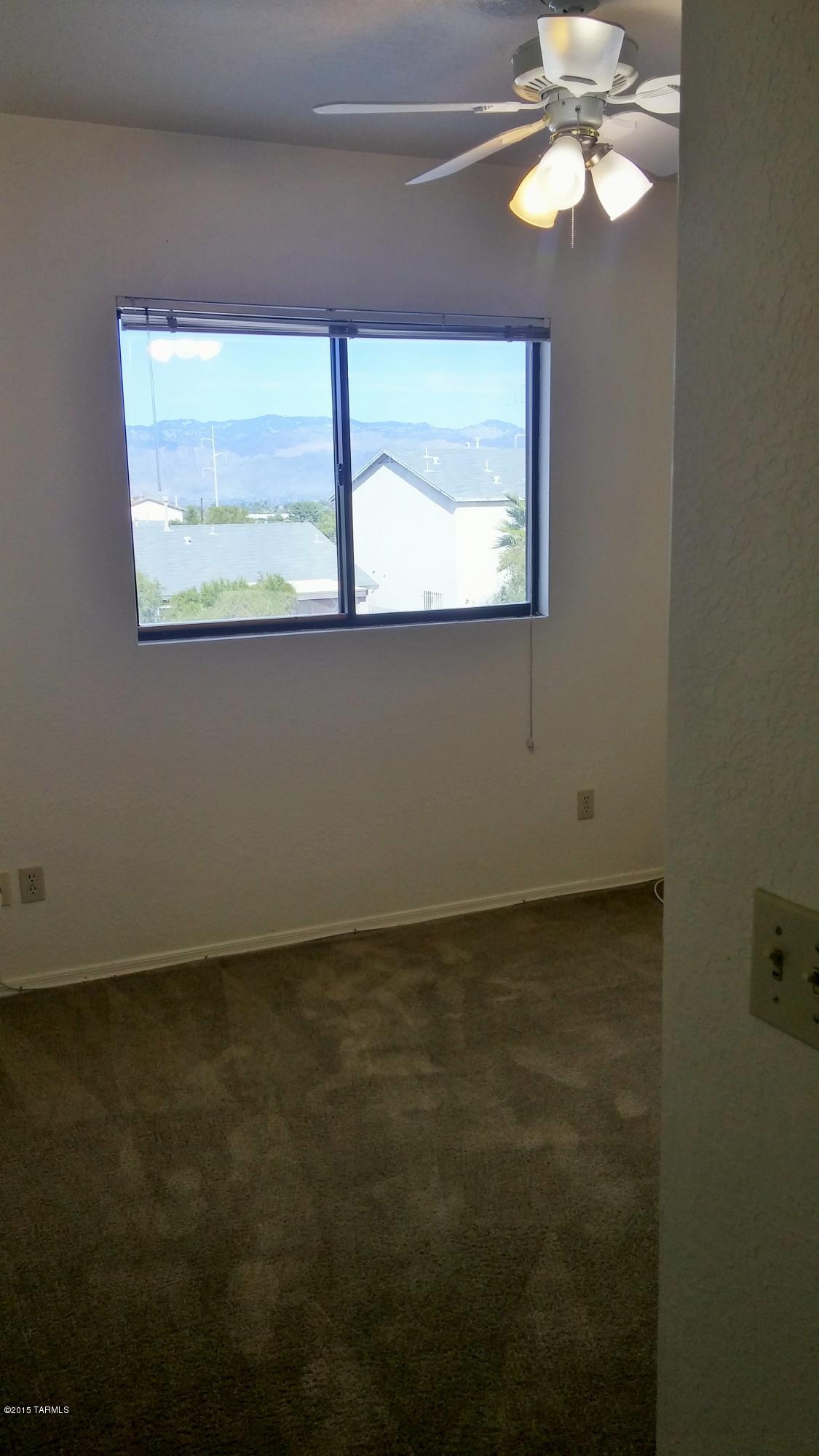 Le Mirador Twnhms (1-50) - Residential