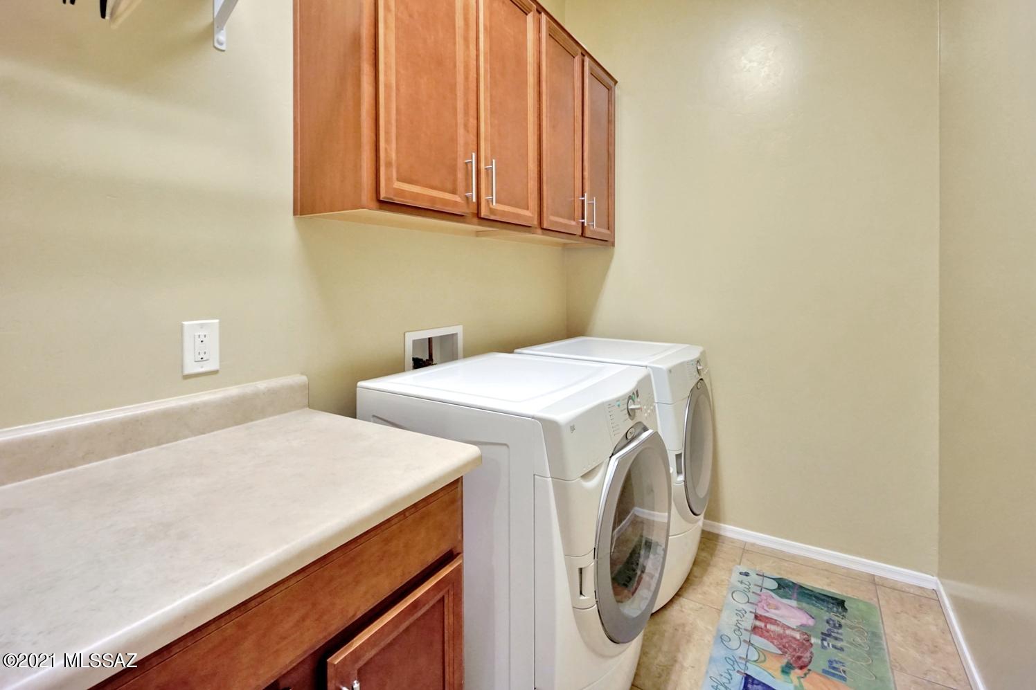 Silverbell West R-10 SQ20140800103 - Residential