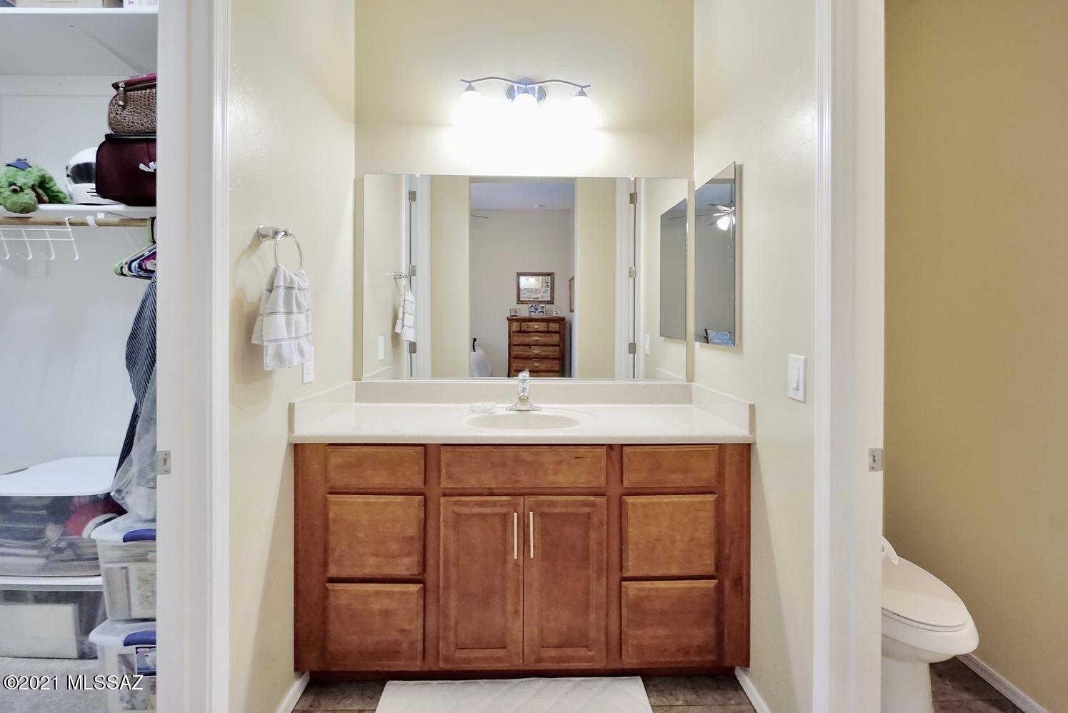 Silverbell West R-10 SQ20140800103 - Residential