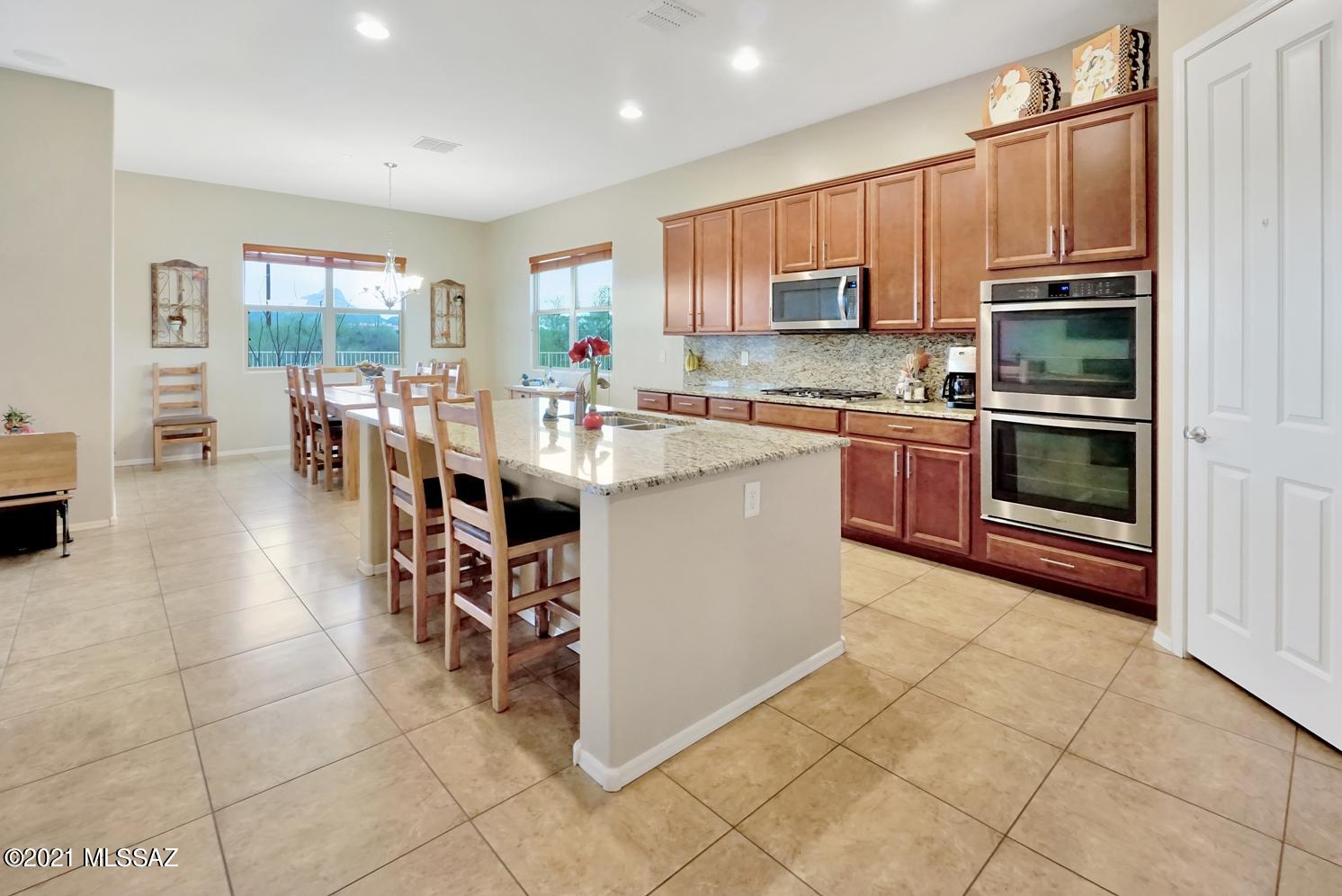 Silverbell West R-10 SQ20140800103 - Residential