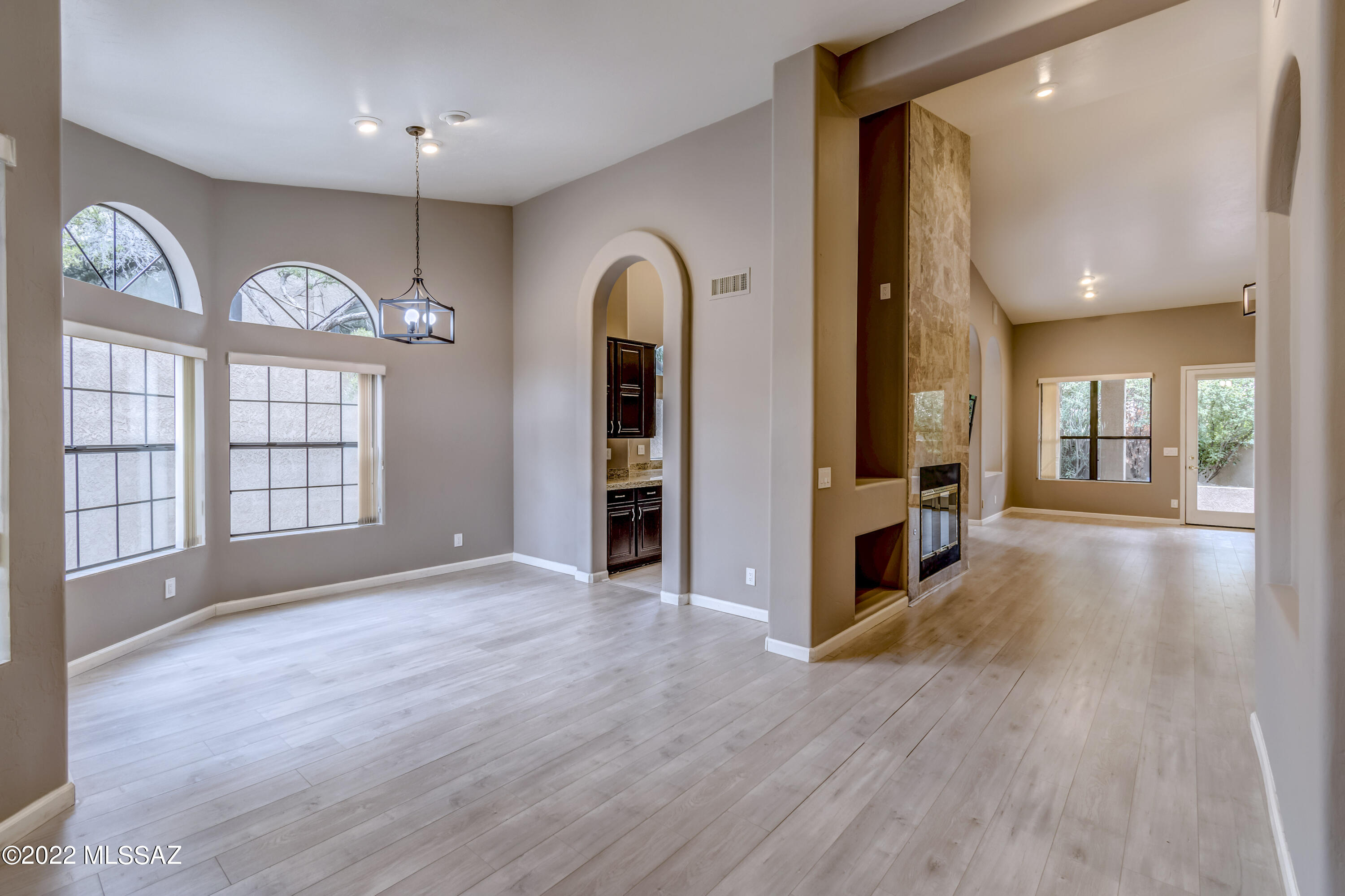 Ventana Canyon Golf Villas - Residential