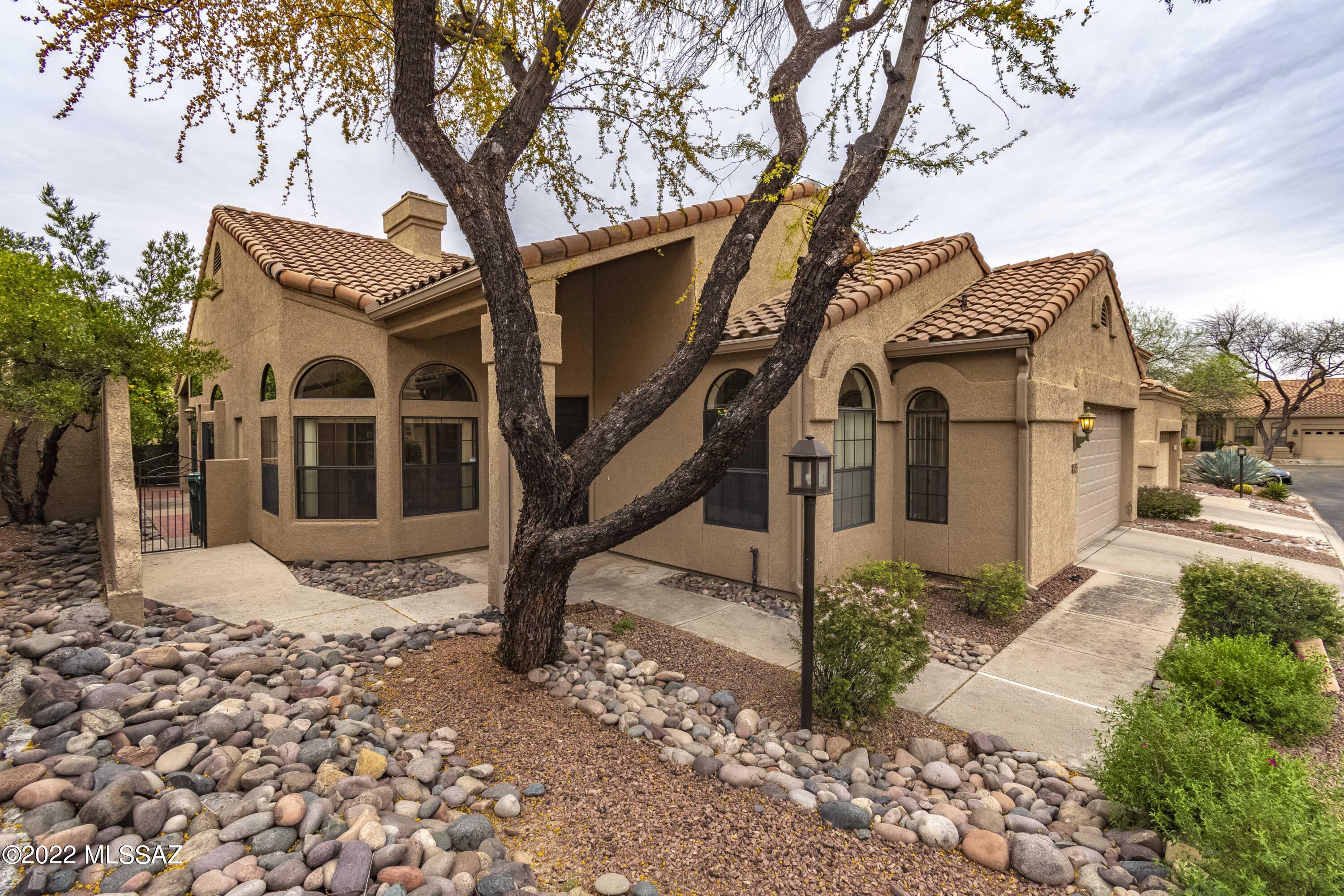 Ventana Canyon Golf Villas - Residential