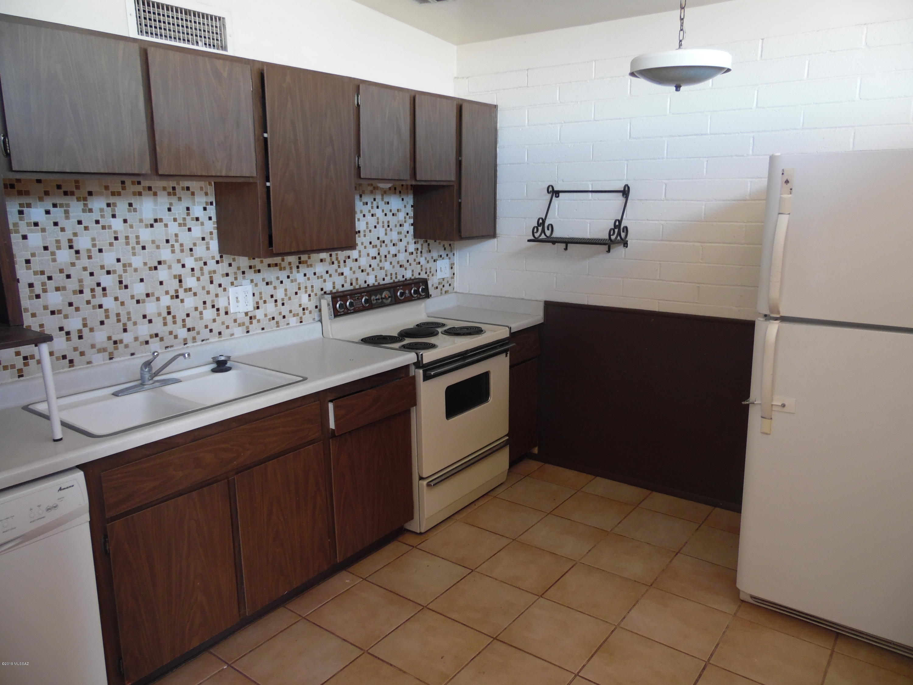 Cedar Grove (1-100) - Residential Lease