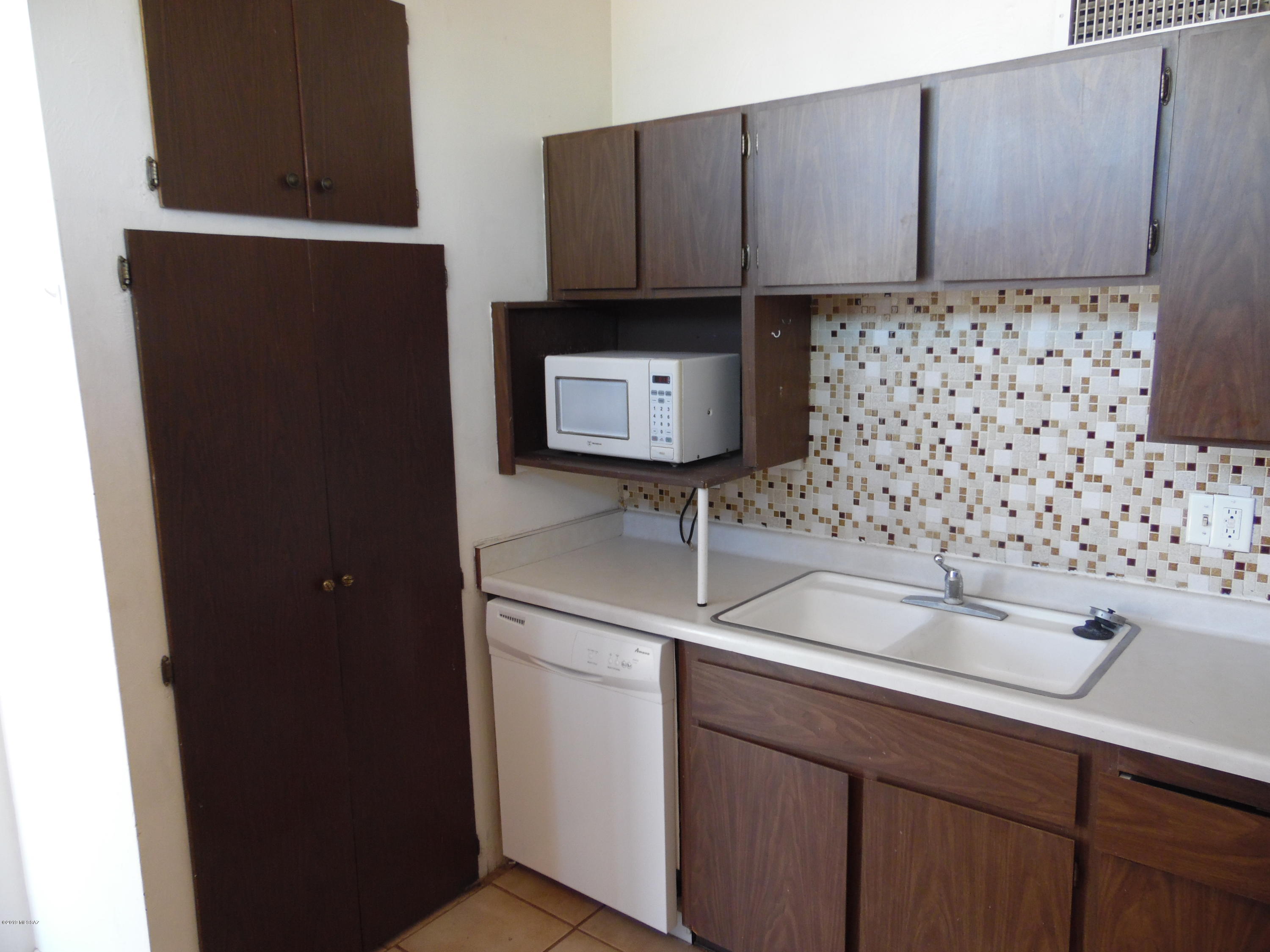 Cedar Grove (1-100) - Residential Lease